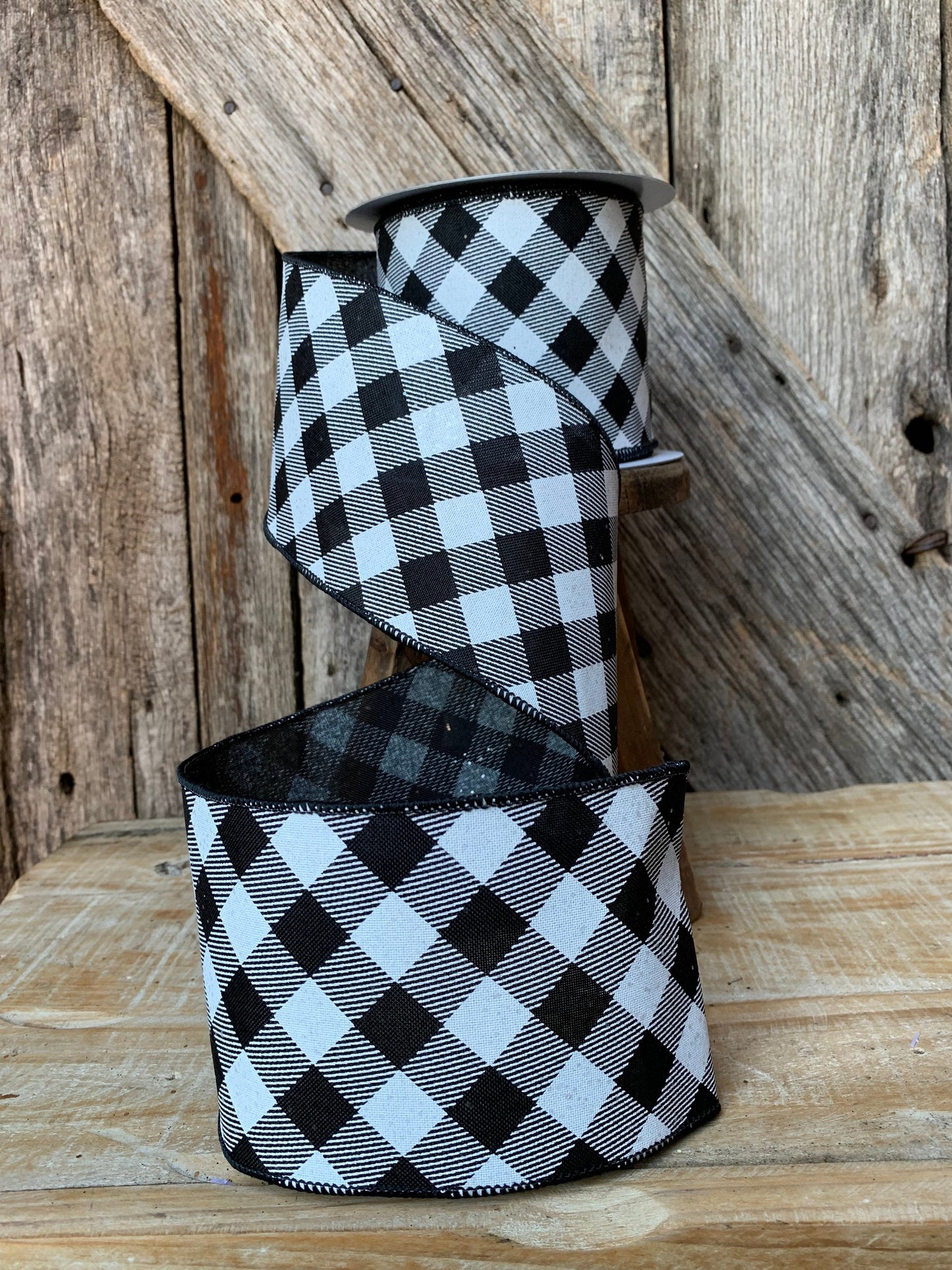 Farrisilk ribbon, black and white plaid ribbon, luxury ribbon, plaid ribbon, black and white ribbon, 4 inch ribbon, fall, Christmas