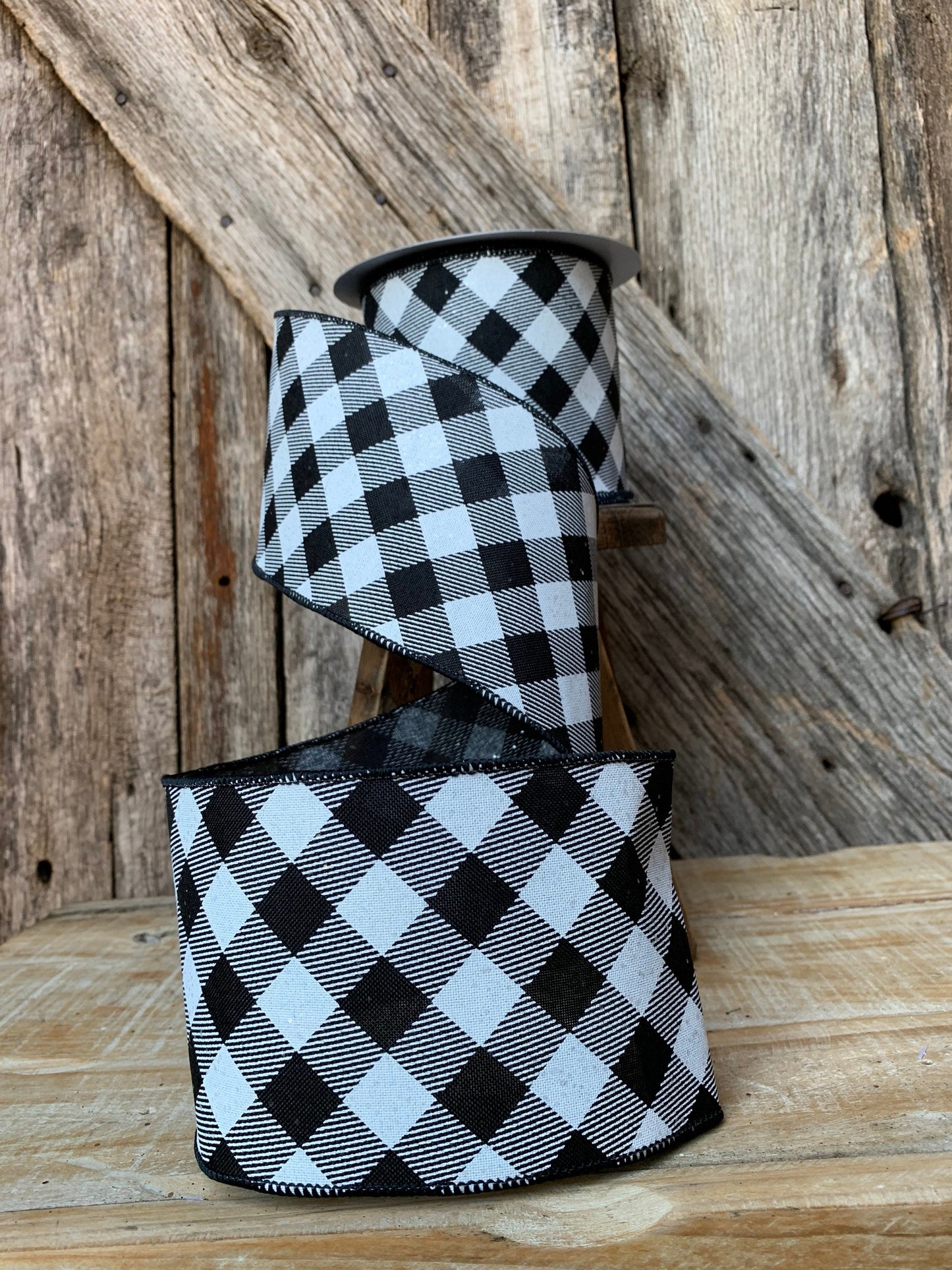 Farrisilk ribbon, black and white plaid ribbon, luxury ribbon, plaid ribbon, black and white ribbon, 4 inch ribbon, fall, Christmas