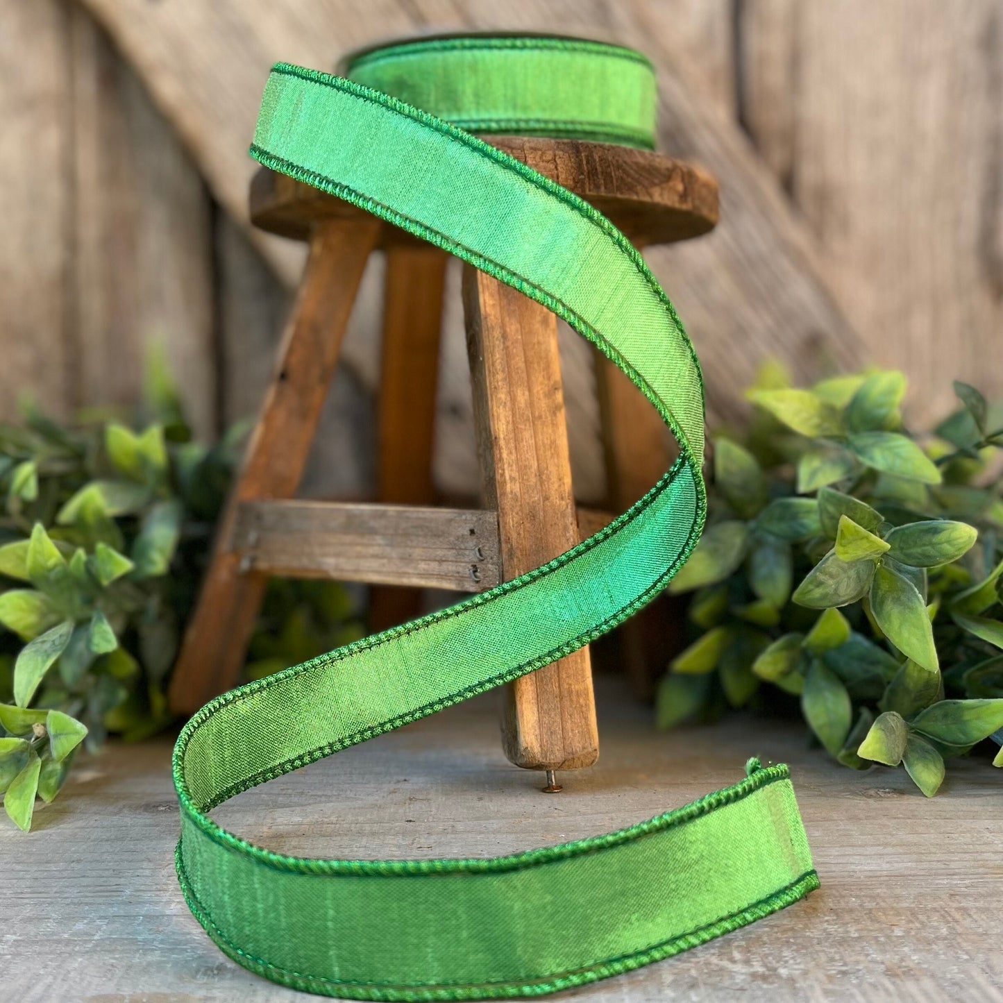 1" Green Luster Ribbon, Farrisilk