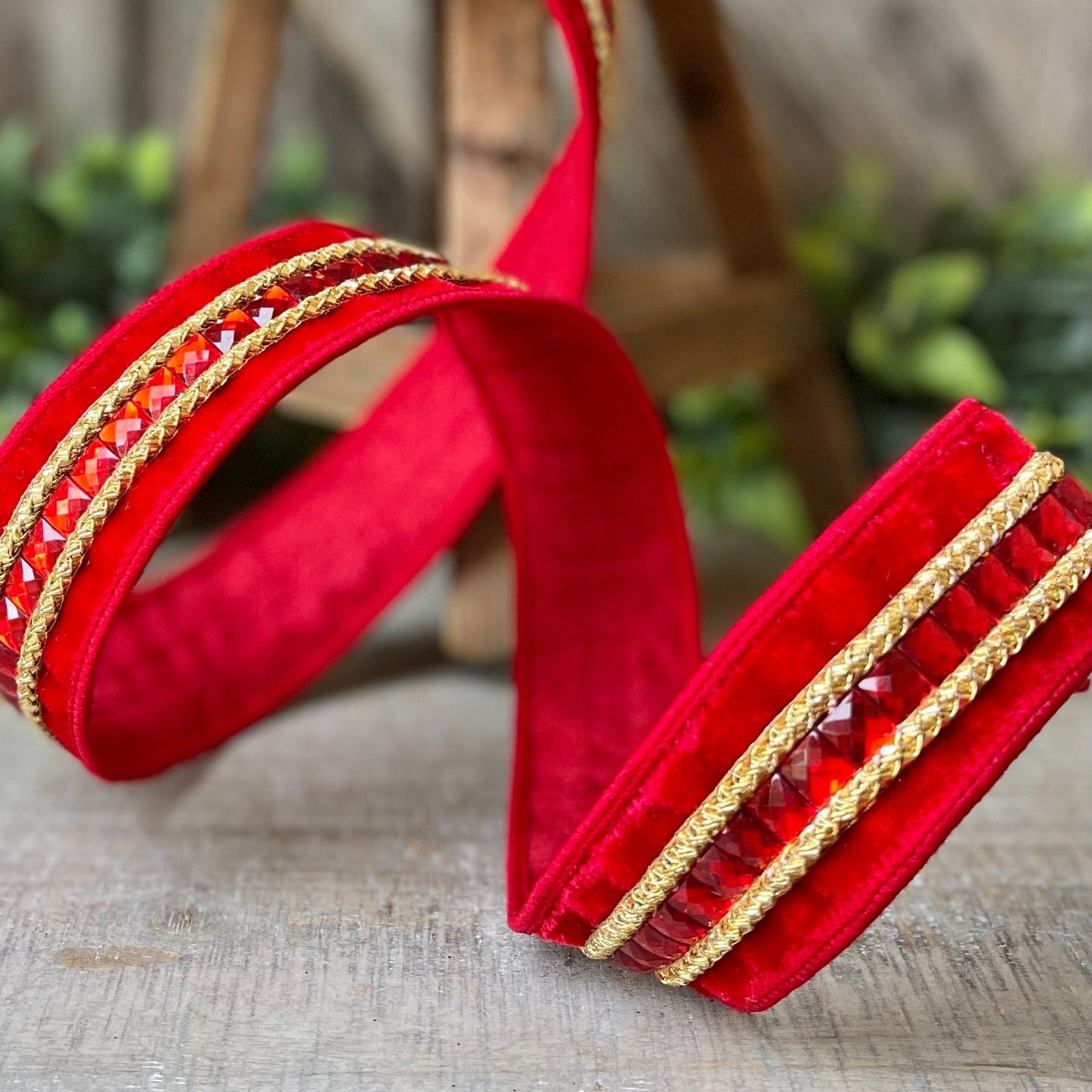 1.5" REd Gemstones, Farrisilk