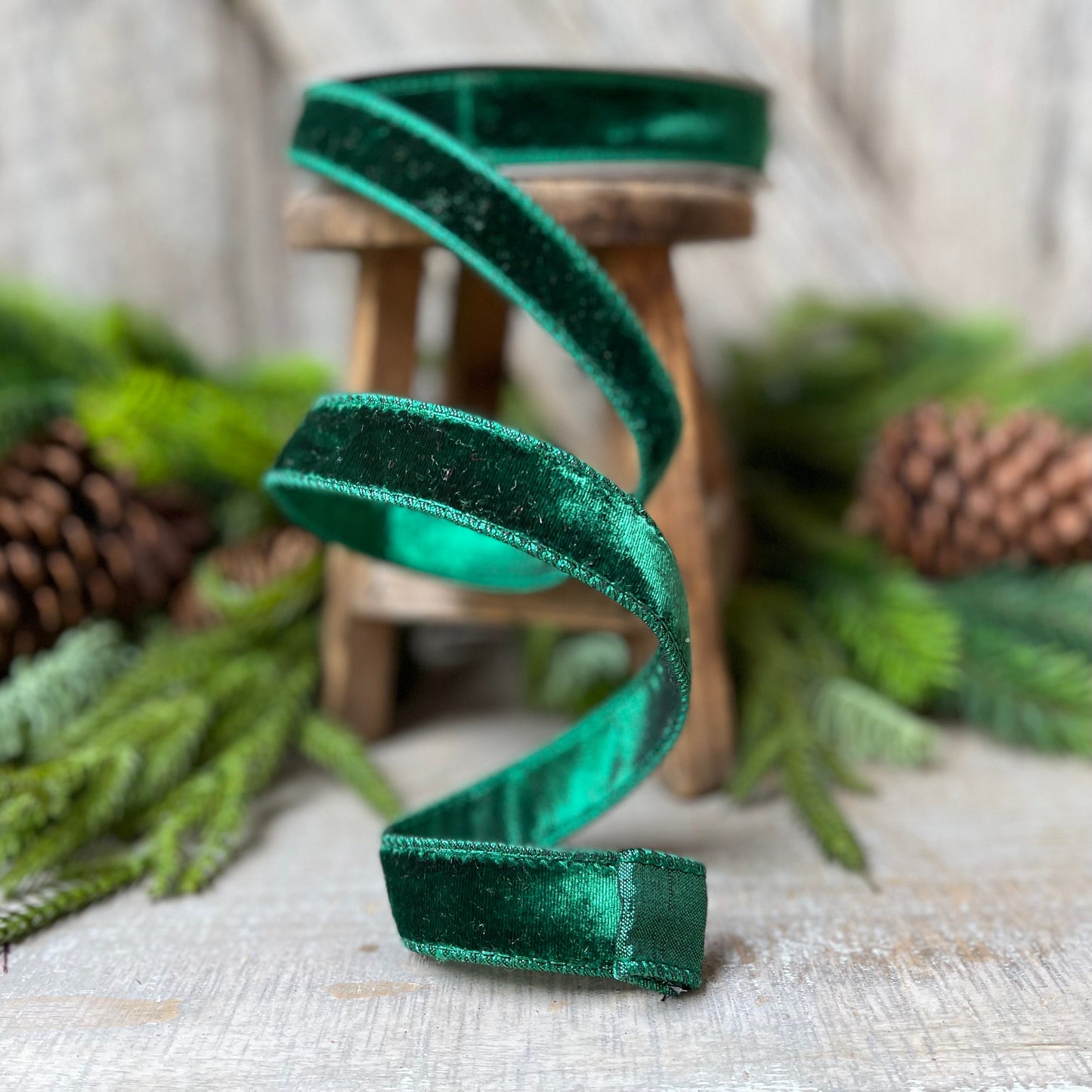1" Emerald Green Velvet, Farrisilk Ribbon, Green Velvet Luster Ribbon