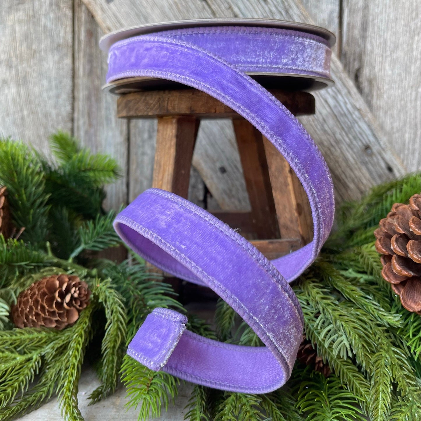 1" Lilac Purple Velvet Ribbon, Farrisilk Wired Velvet Ribbon