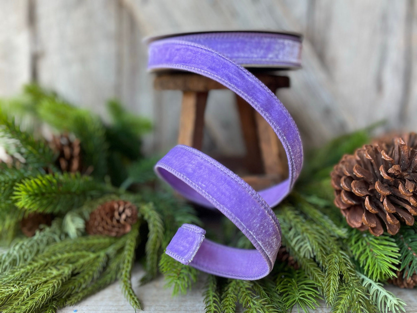 1" Lilac Purple Velvet Ribbon, Farrisilk Wired Velvet Ribbon