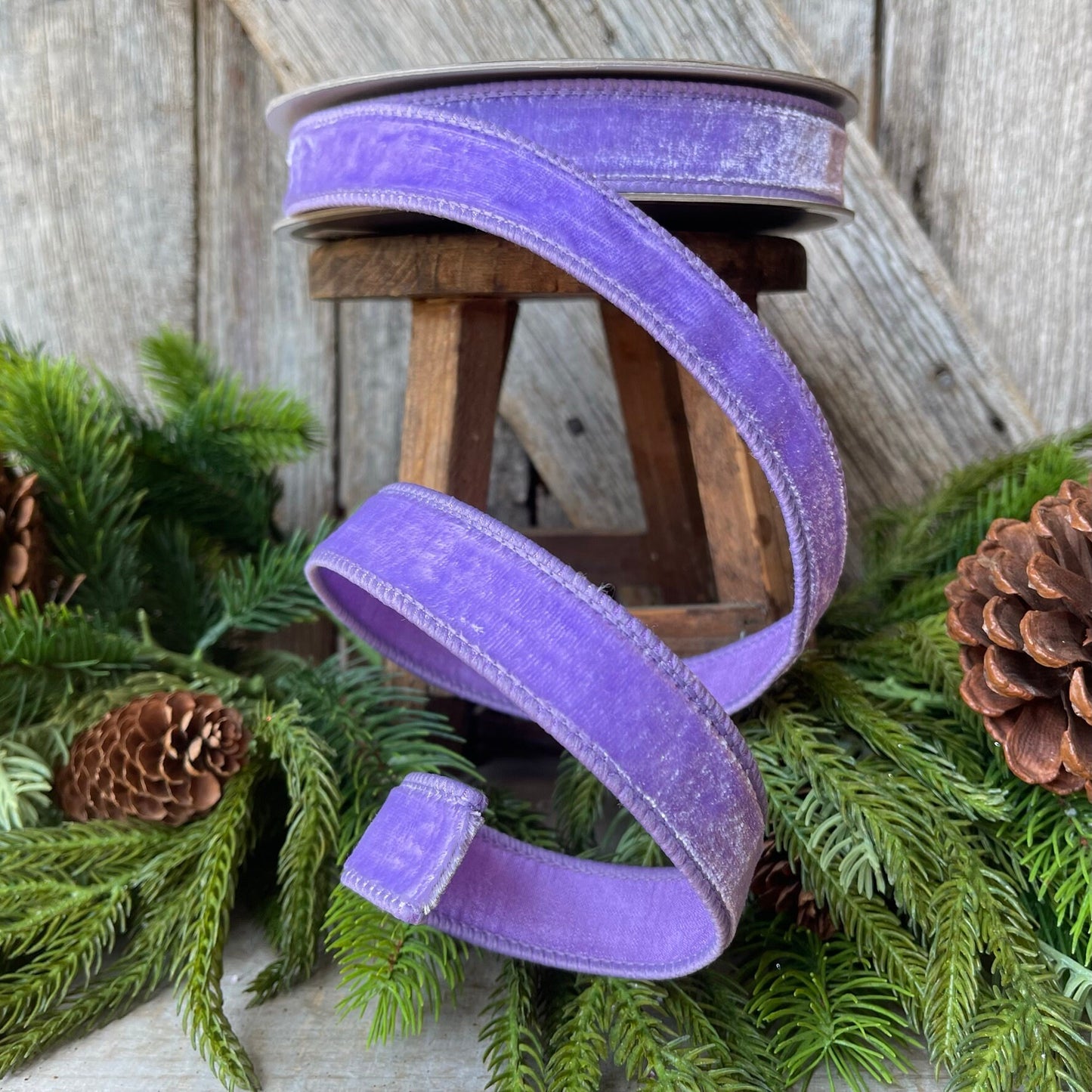 1" Lilac Purple Velvet Ribbon, Farrisilk Wired Velvet Ribbon