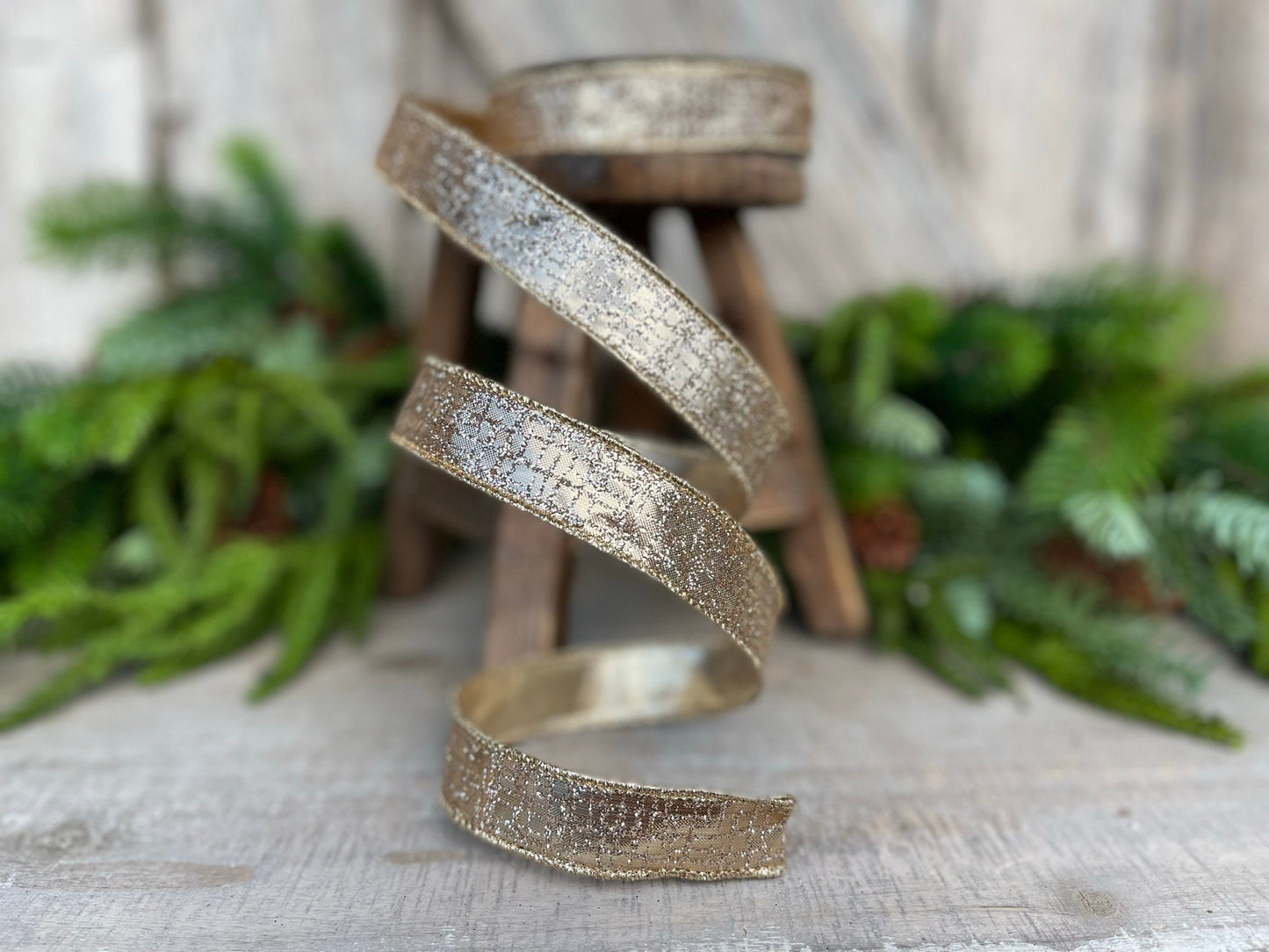 1" Gold Graphic Glitter RIbbon, Farrisilk Ribbon, Christmas Ribbon