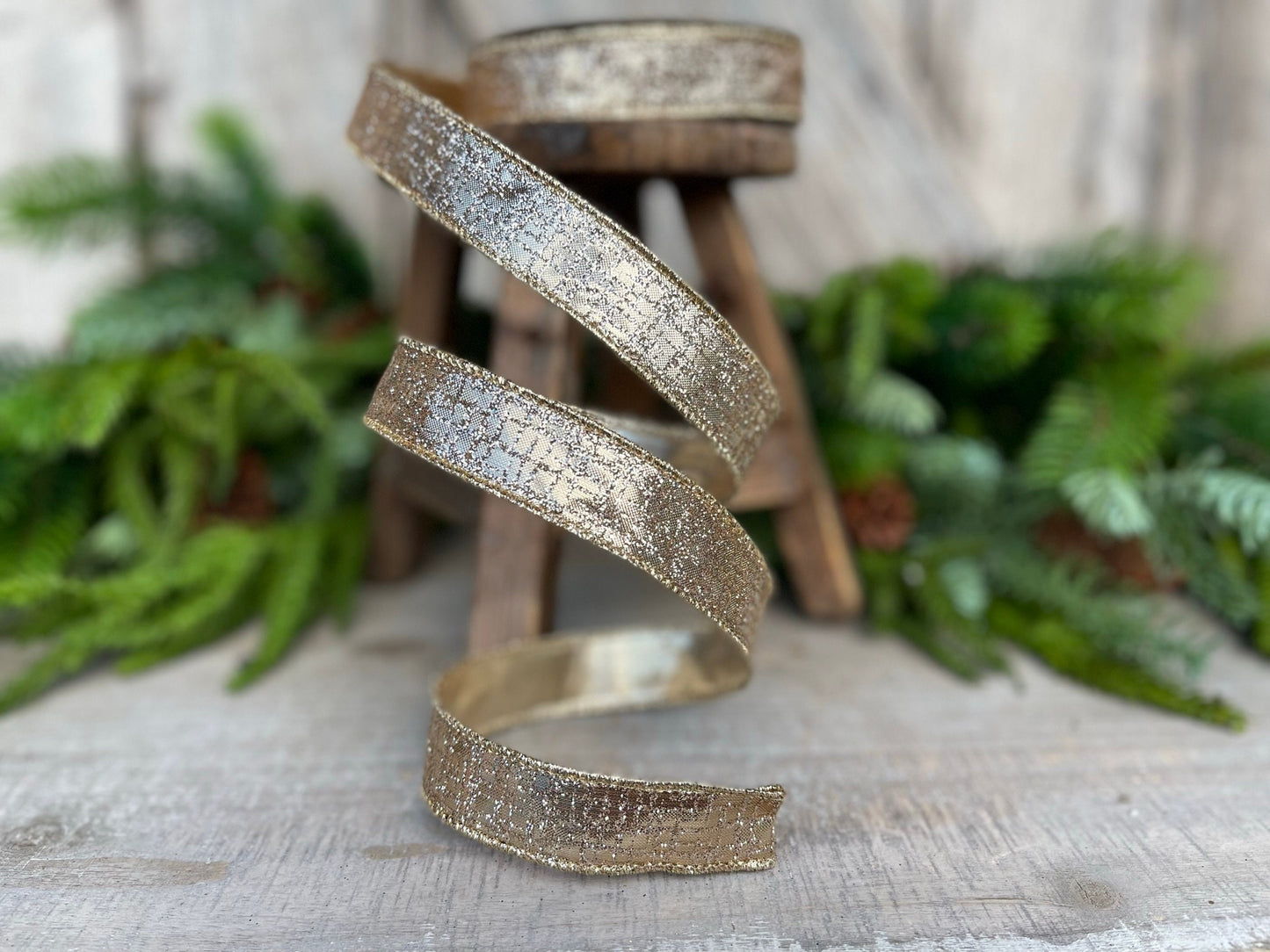 1" Gold Graphic Glitter RIbbon, Farrisilk Ribbon, Christmas Ribbon