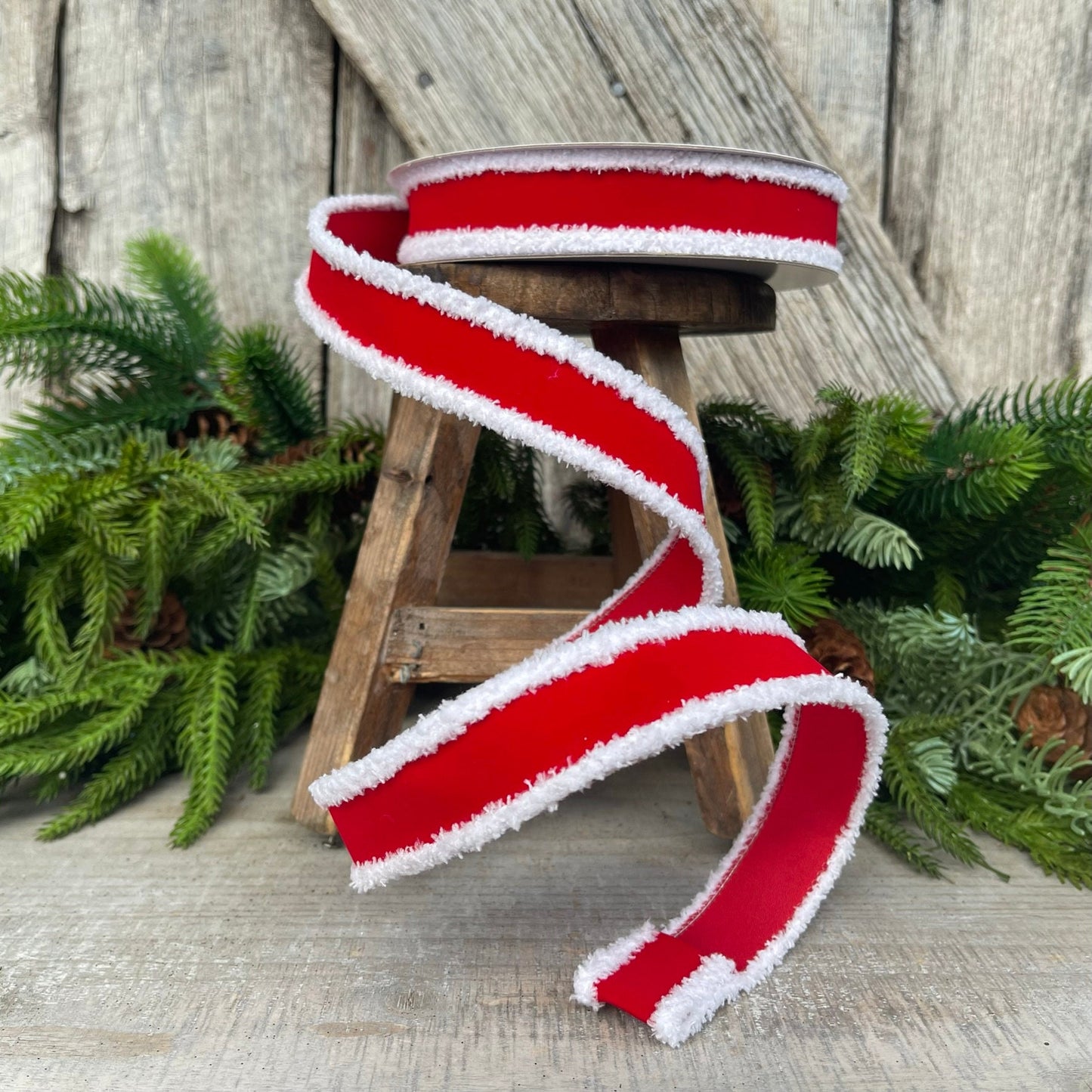 1" Santa Trim, Wired RIbbon