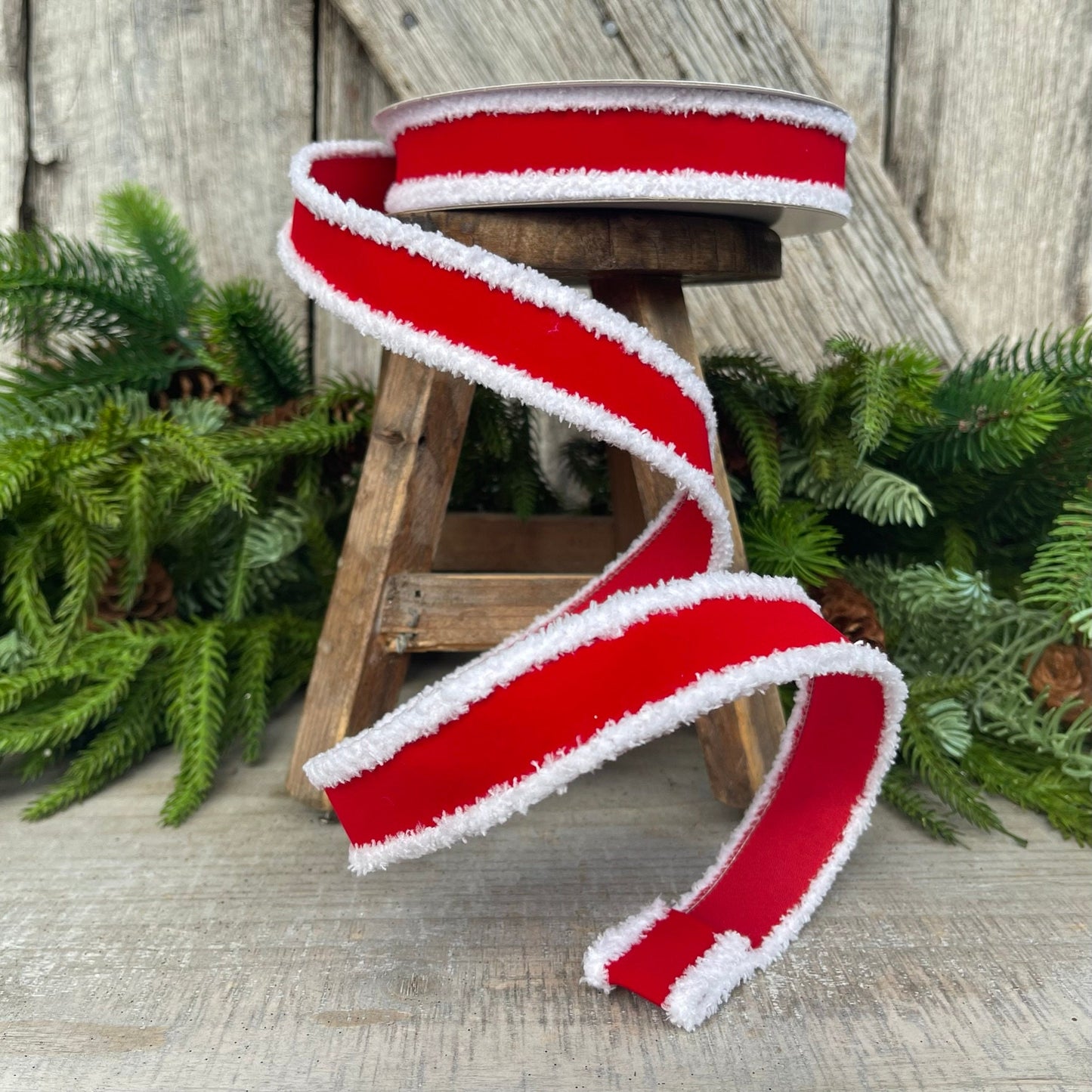 1" Santa Trim, Wired RIbbon