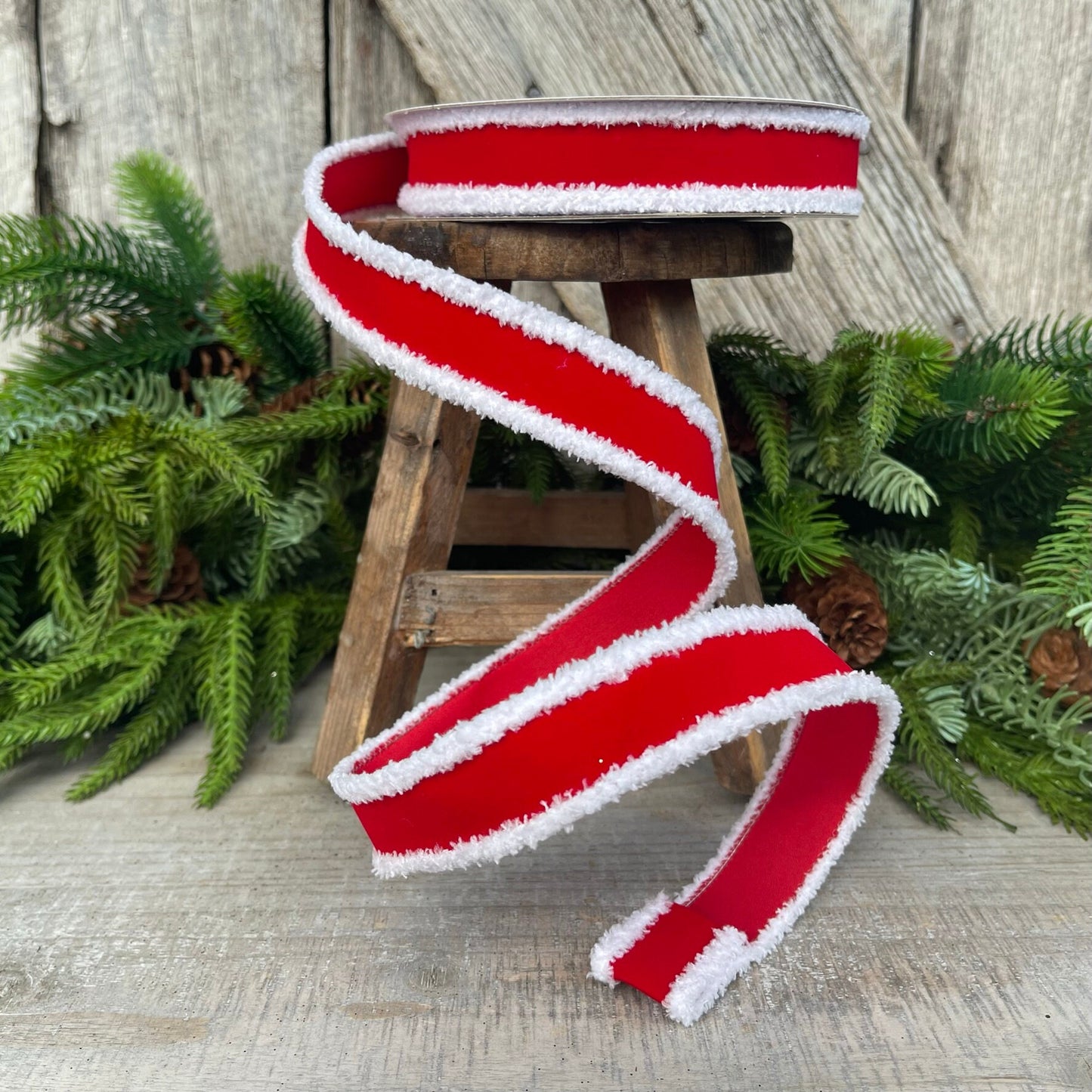 1" Santa Trim, Wired RIbbon