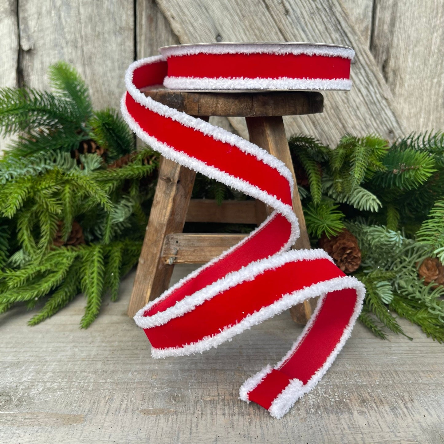 1" Santa Trim, Wired RIbbon