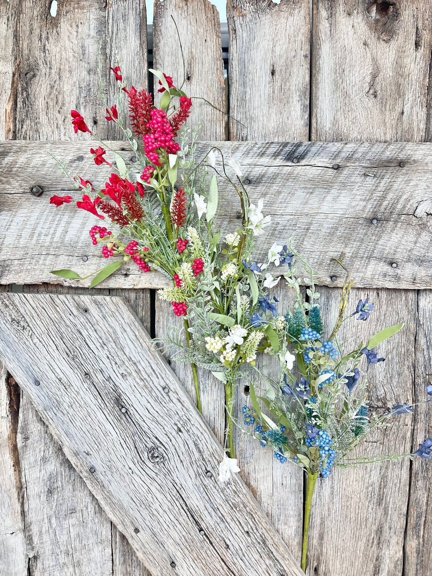 60919, 23" Red White Blue Lavender Floral Spray, Floral Filler Supply