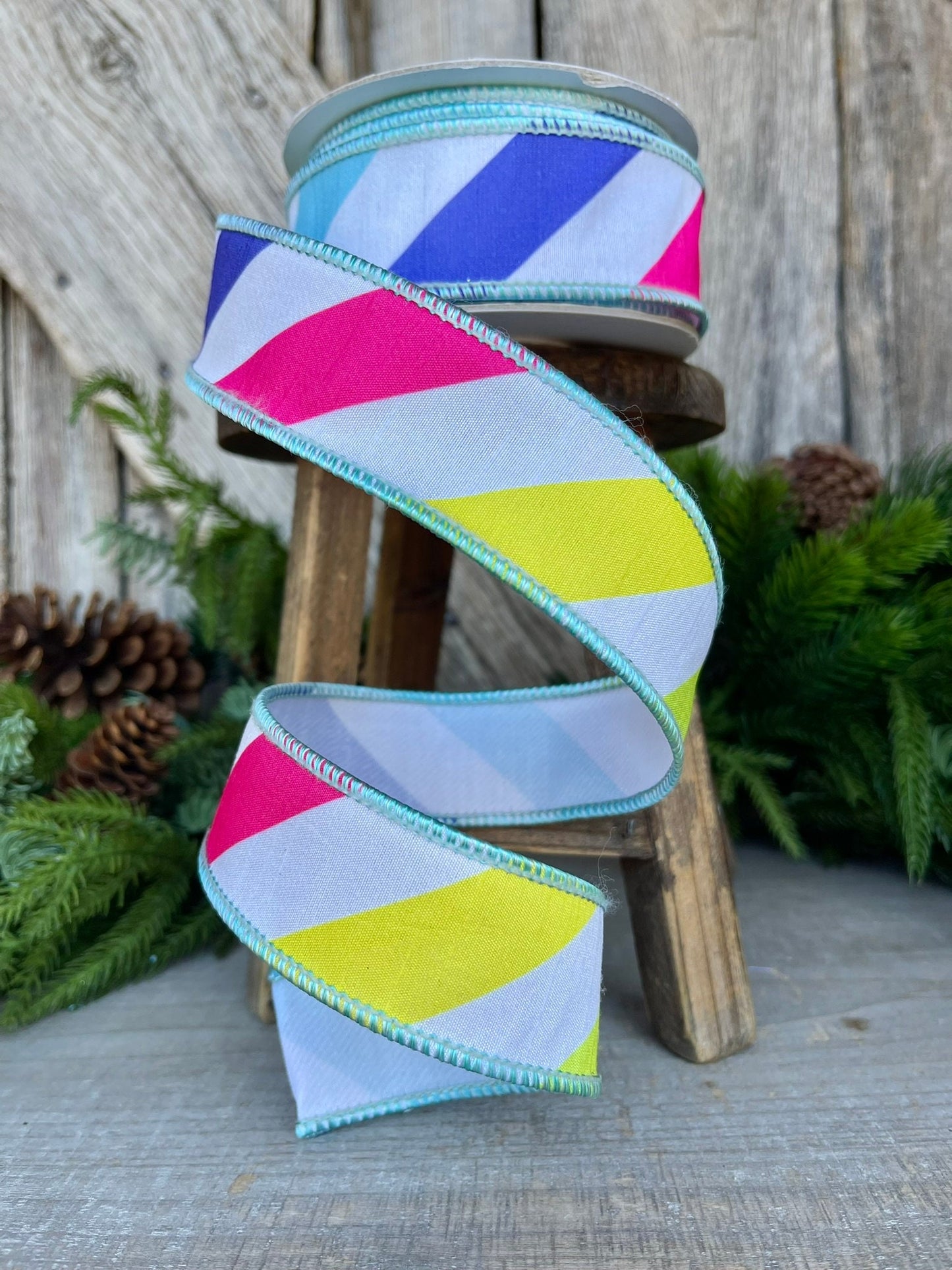 1.5" Rainbow Diagonal Stripe, Wired Ribbon