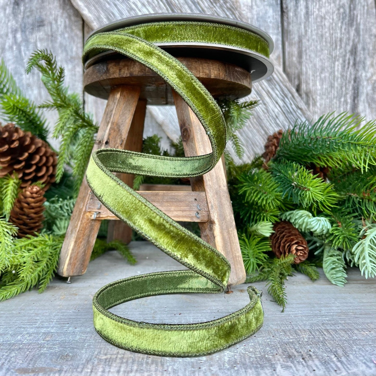 3/4" Forest Green Velvet Ribbon, Farrisilk Ribbon, Wired Ribbon