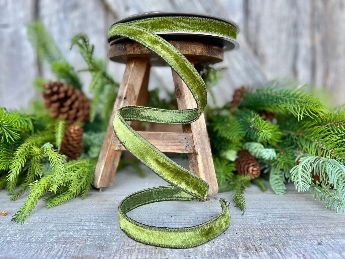 3/4" Forest Green Velvet Ribbon, Farrisilk Ribbon, Wired Ribbon
