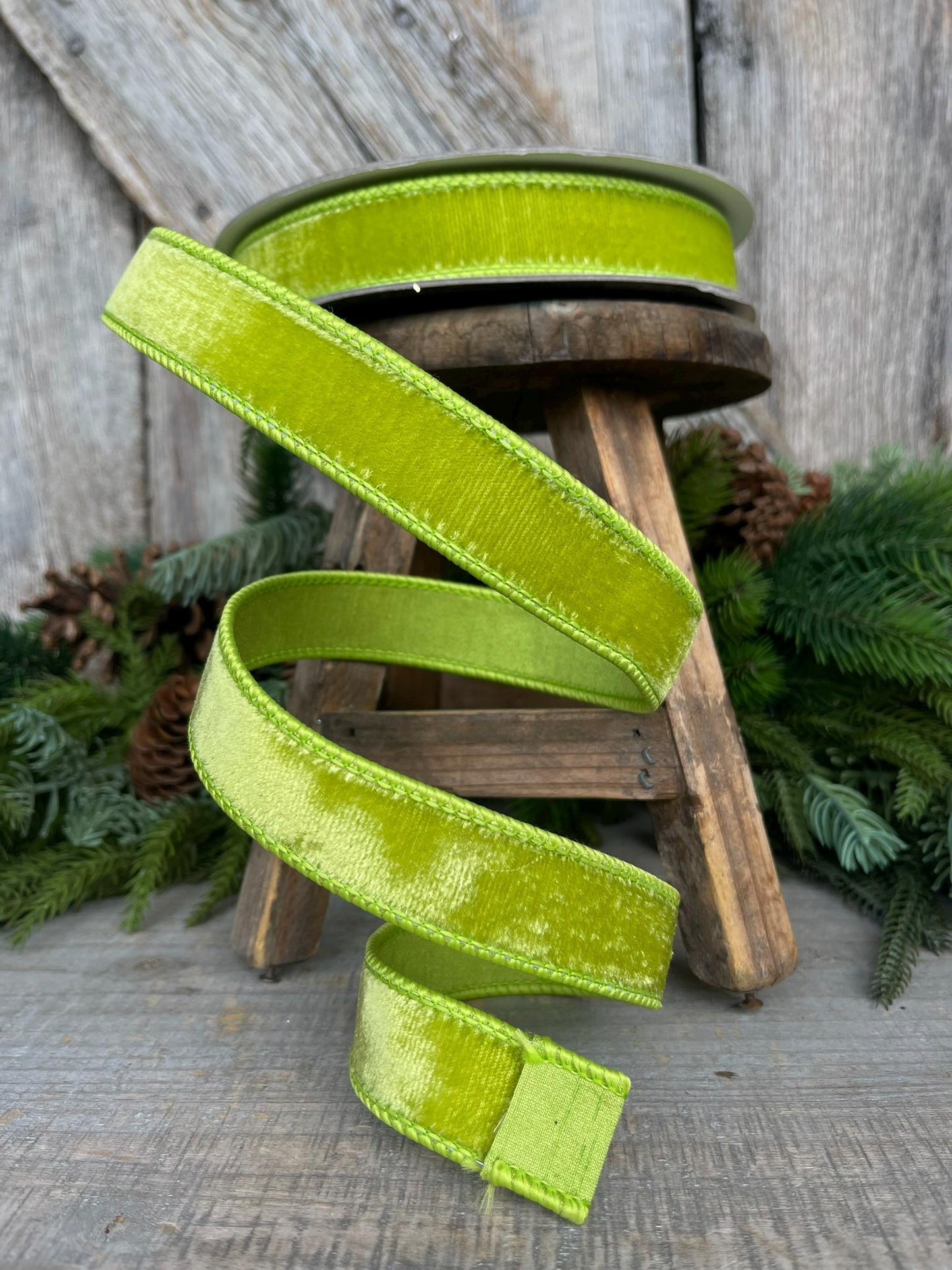 1" Apple Green Velvet Ribbon, Farrisilk Ribbon, Velvet RIbbon