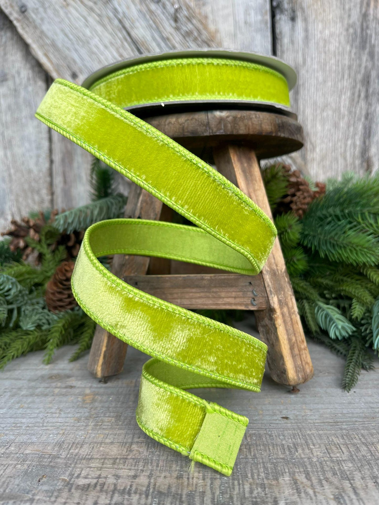 1" Apple Green Velvet Ribbon, Farrisilk Ribbon, Velvet RIbbon