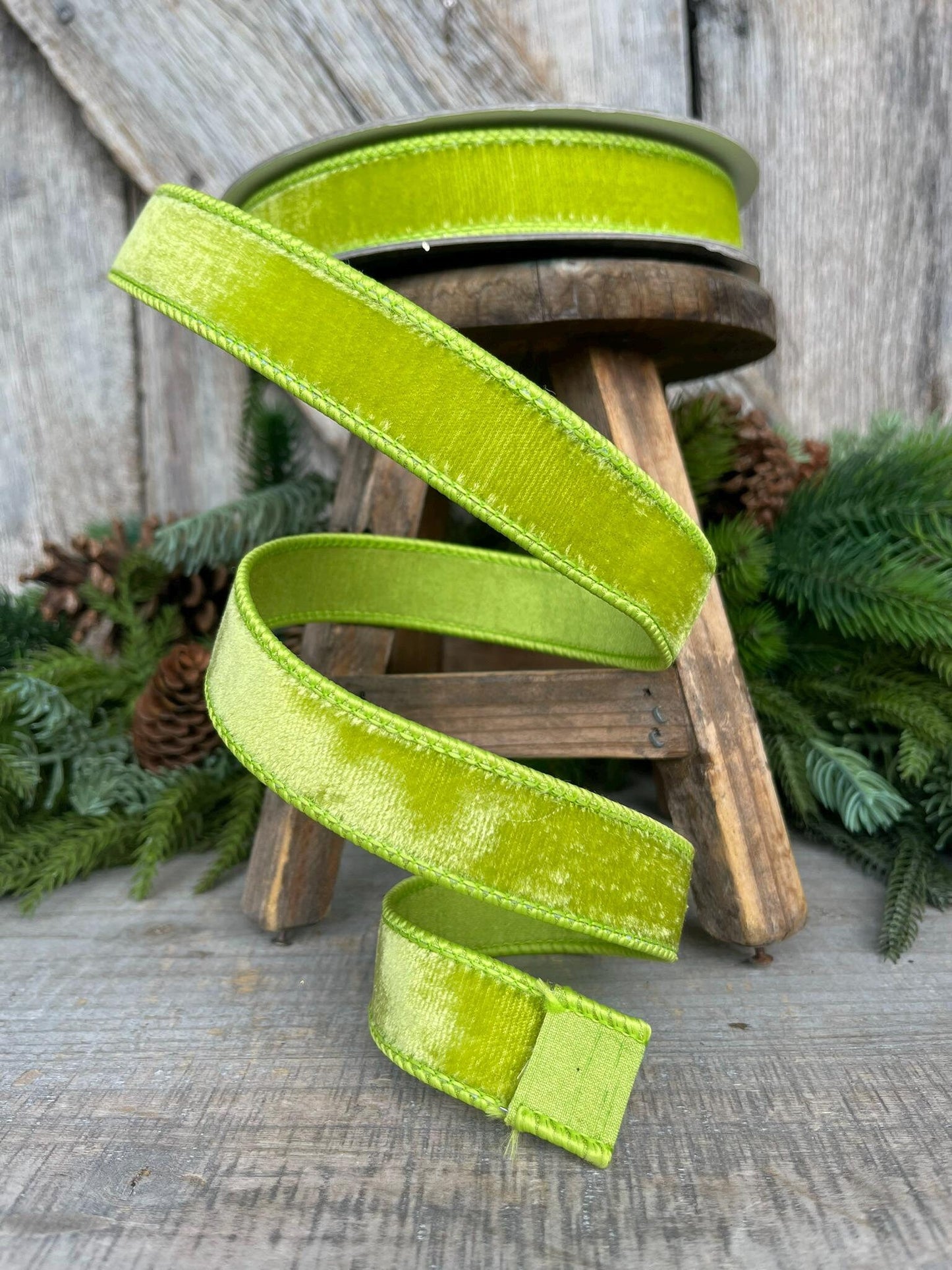 1" Apple Green Velvet Ribbon, Farrisilk Ribbon, Velvet RIbbon