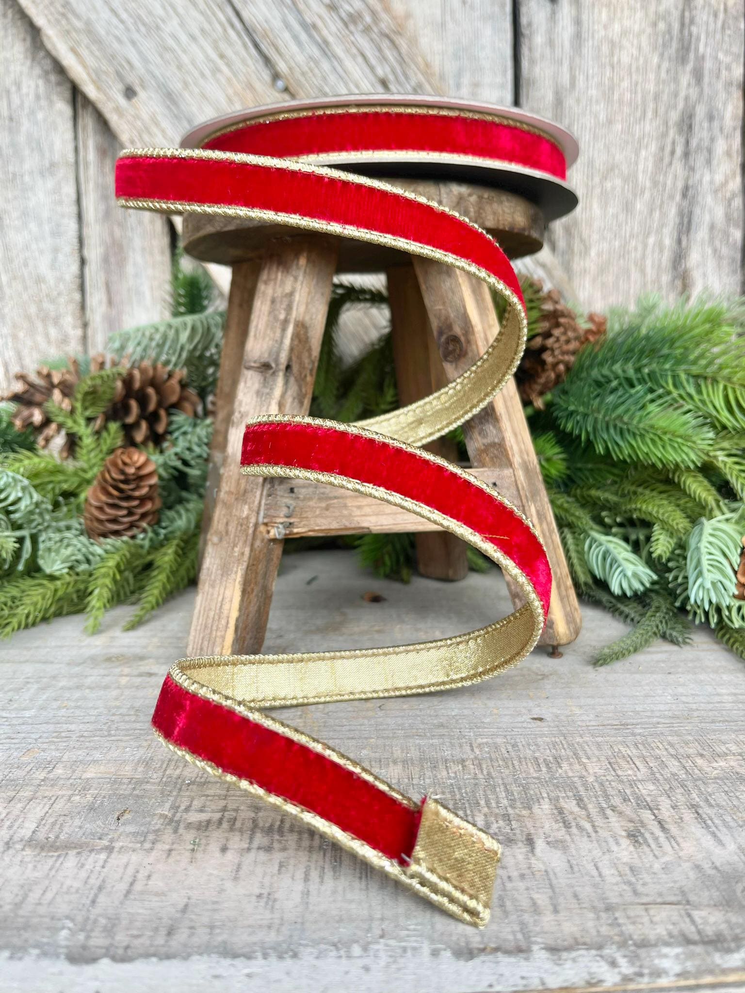 3/4" Red Flashy Velvet, Farrisilk Ribbon, Wired Ribbon