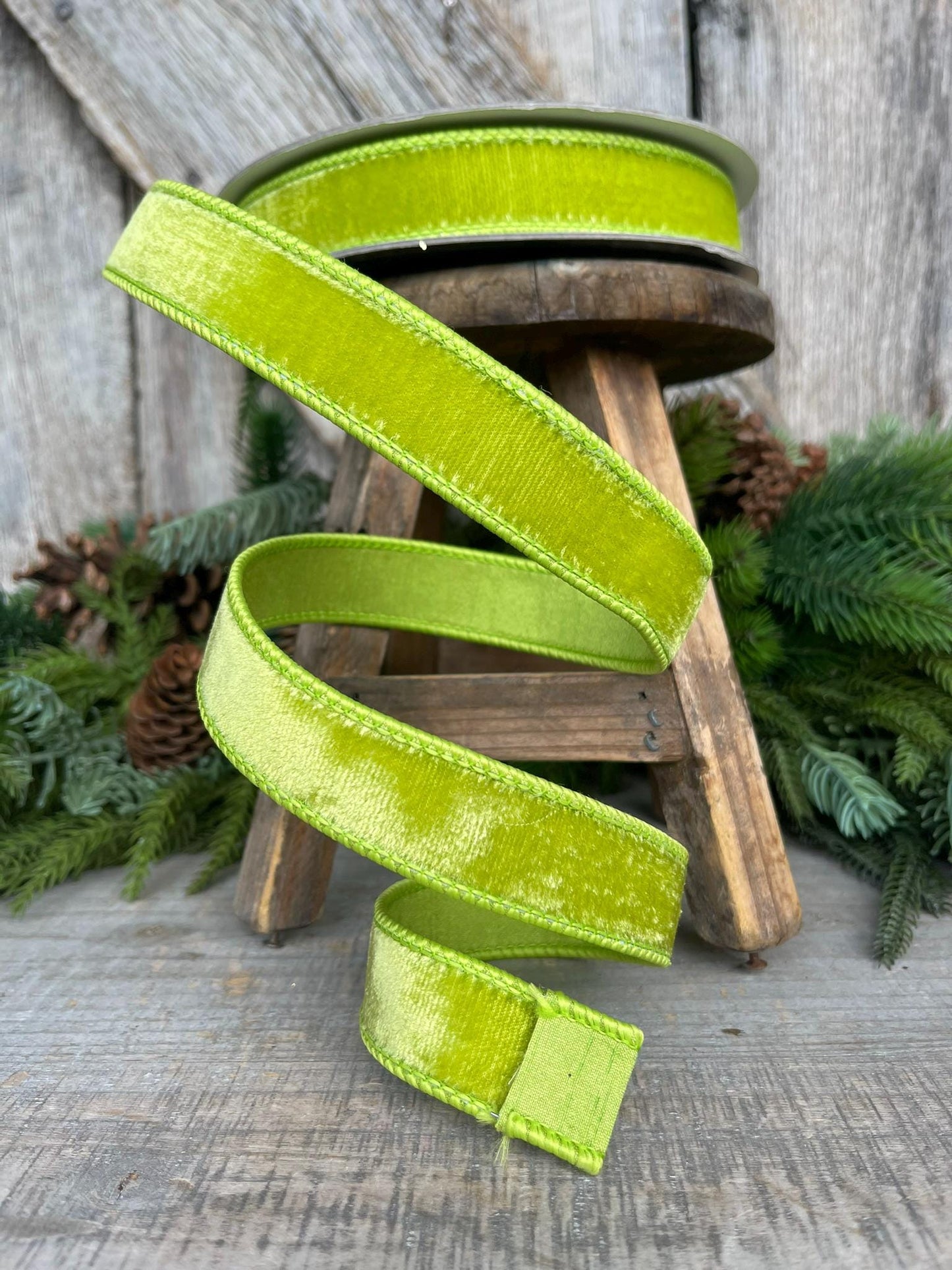 1" Apple Green Velvet Ribbon, Farrisilk Ribbon, Velvet RIbbon