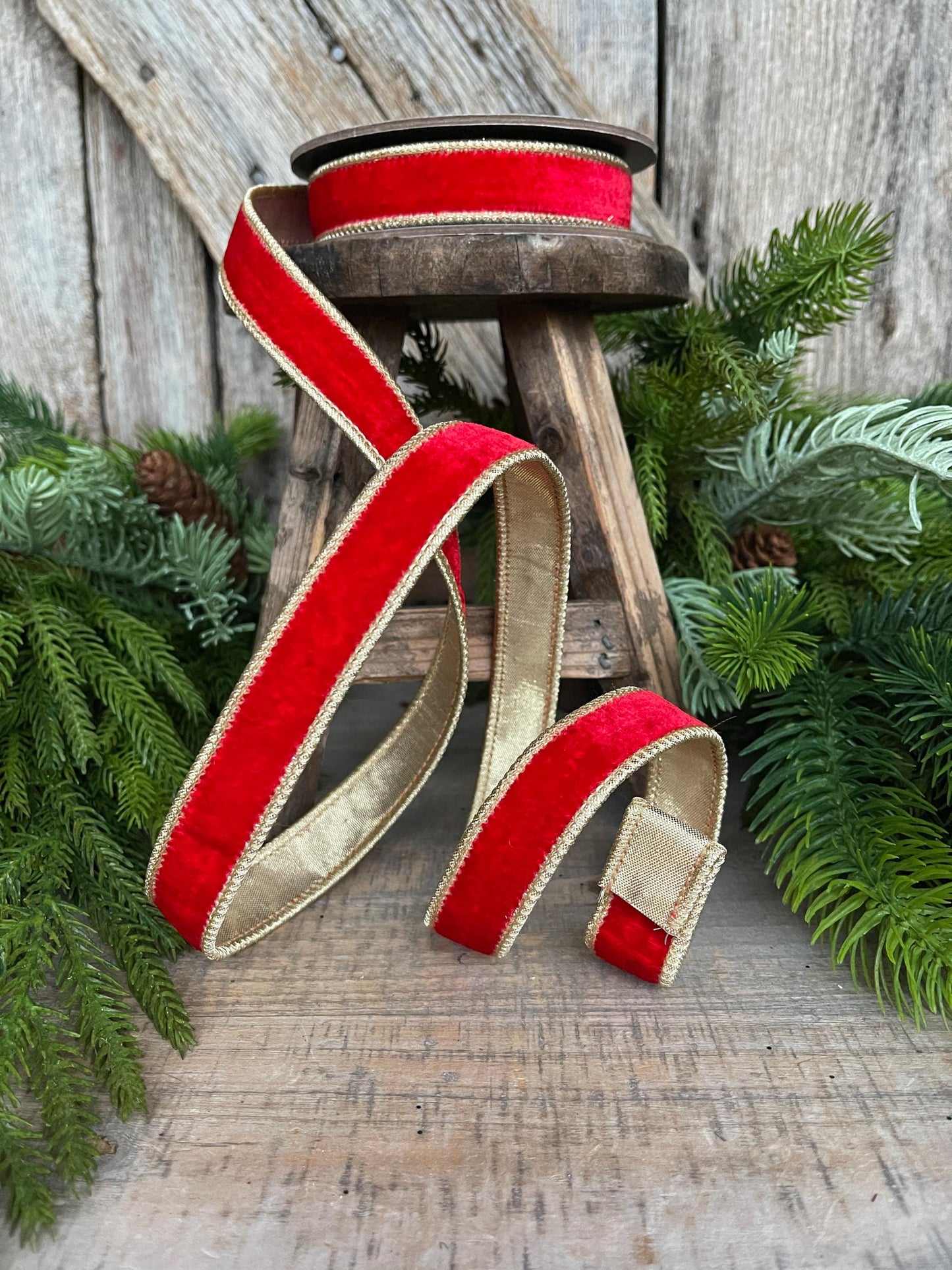 1" Red Plush Velvet RIbbon, Wired Ribbon, Red Velvet Ribbon, Christmas Ribbon, Holiday Ribbon, Red and Gold Velvet Ribbon, Red Wired Ribbon
