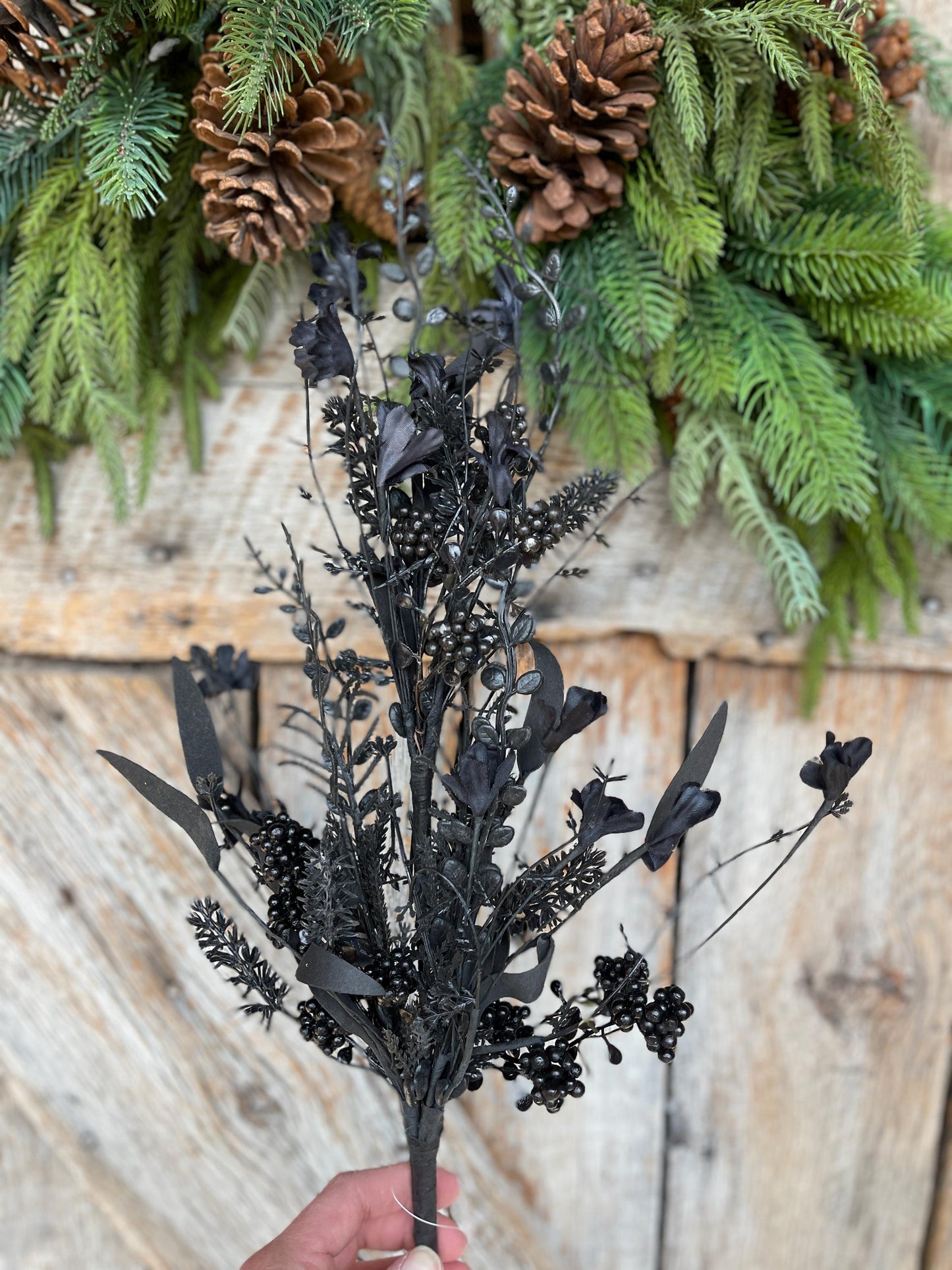 24" Halloween Spray, 60919, Black MIxed Leaf Spray