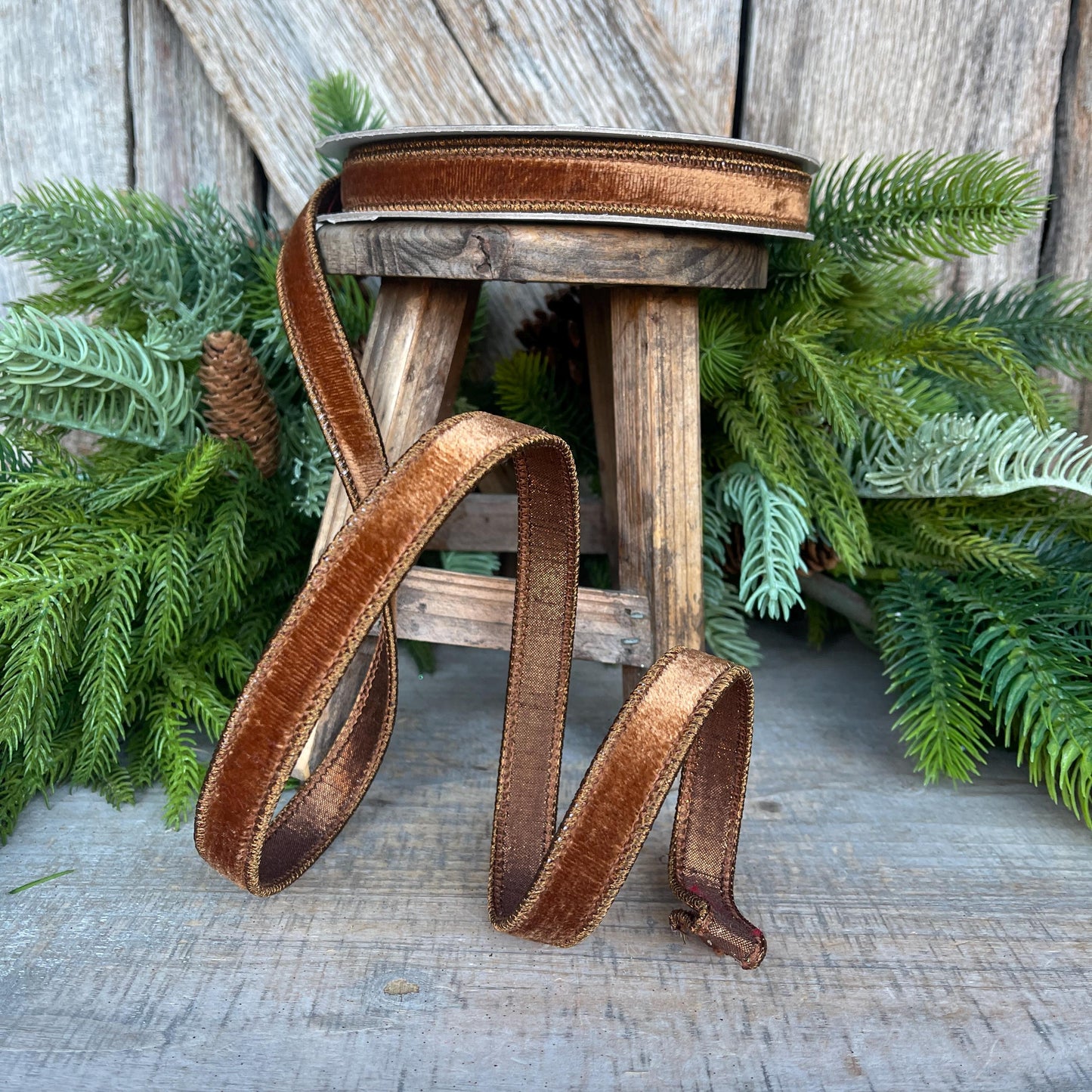 3/4” Pecan Brown Velvet Ribbon, Farrisilk ribbon, Brown Velvet ribbon, Christmas Ribbon, Wired Ribbon, Velvet ribbon, Christmas tree