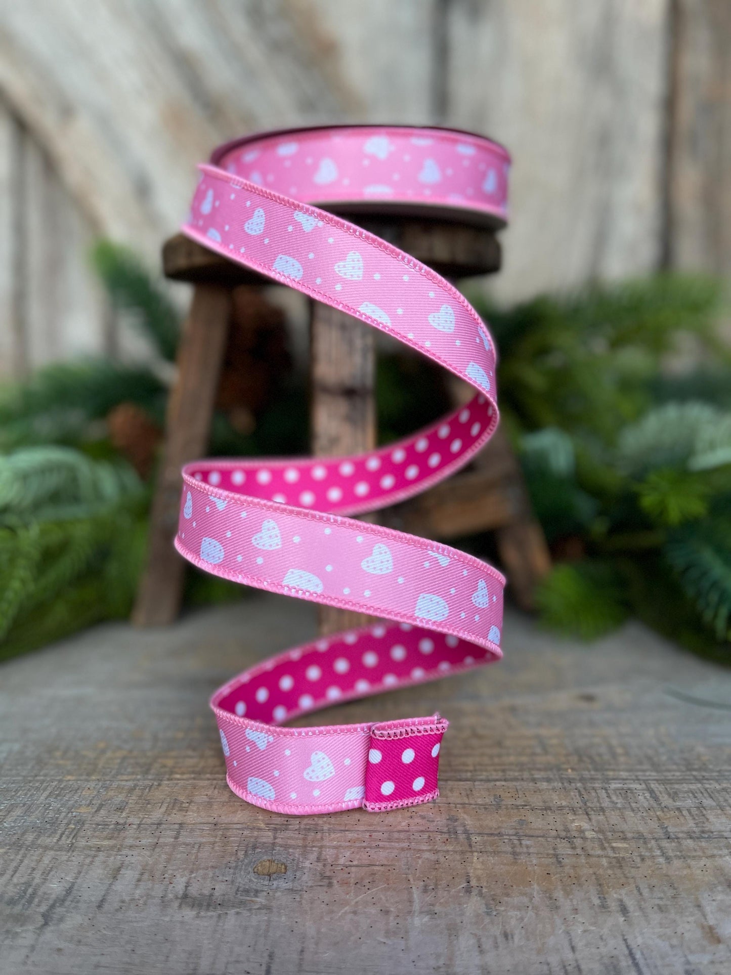 1" Heart Valentine Ribbon, Heart Ribbon, Wired RIbbon, Valentine Ribbon, Pink Ribbon, Designer RIbbon, Craft Supply, MTX76144