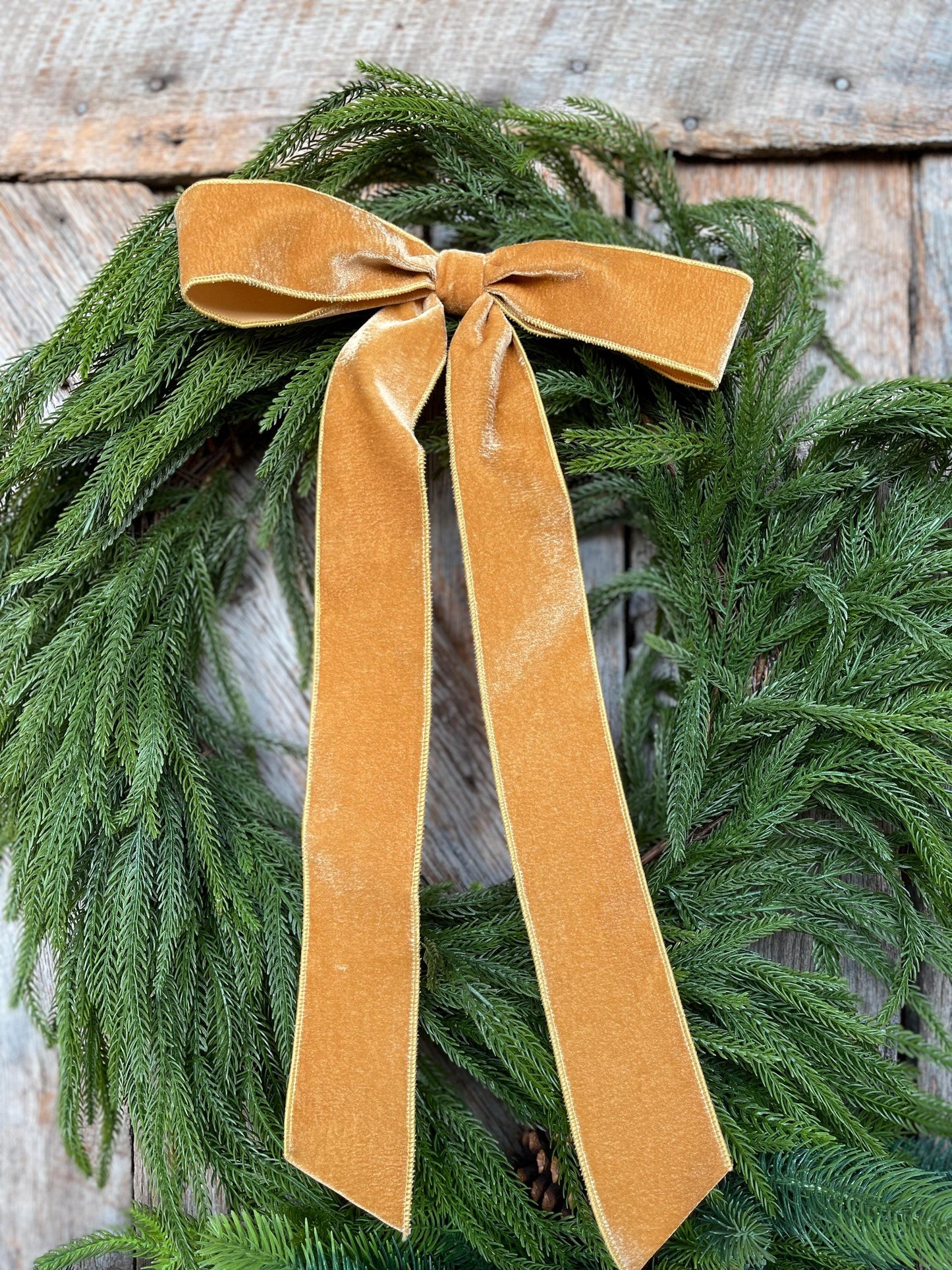 18" Gold Velvet Bow, Wreath Bow, Christmas Bow, Ruby Velvet Bow, Simple Bow, Unwired Bow, Bow for Christmas Tree, (bow only)