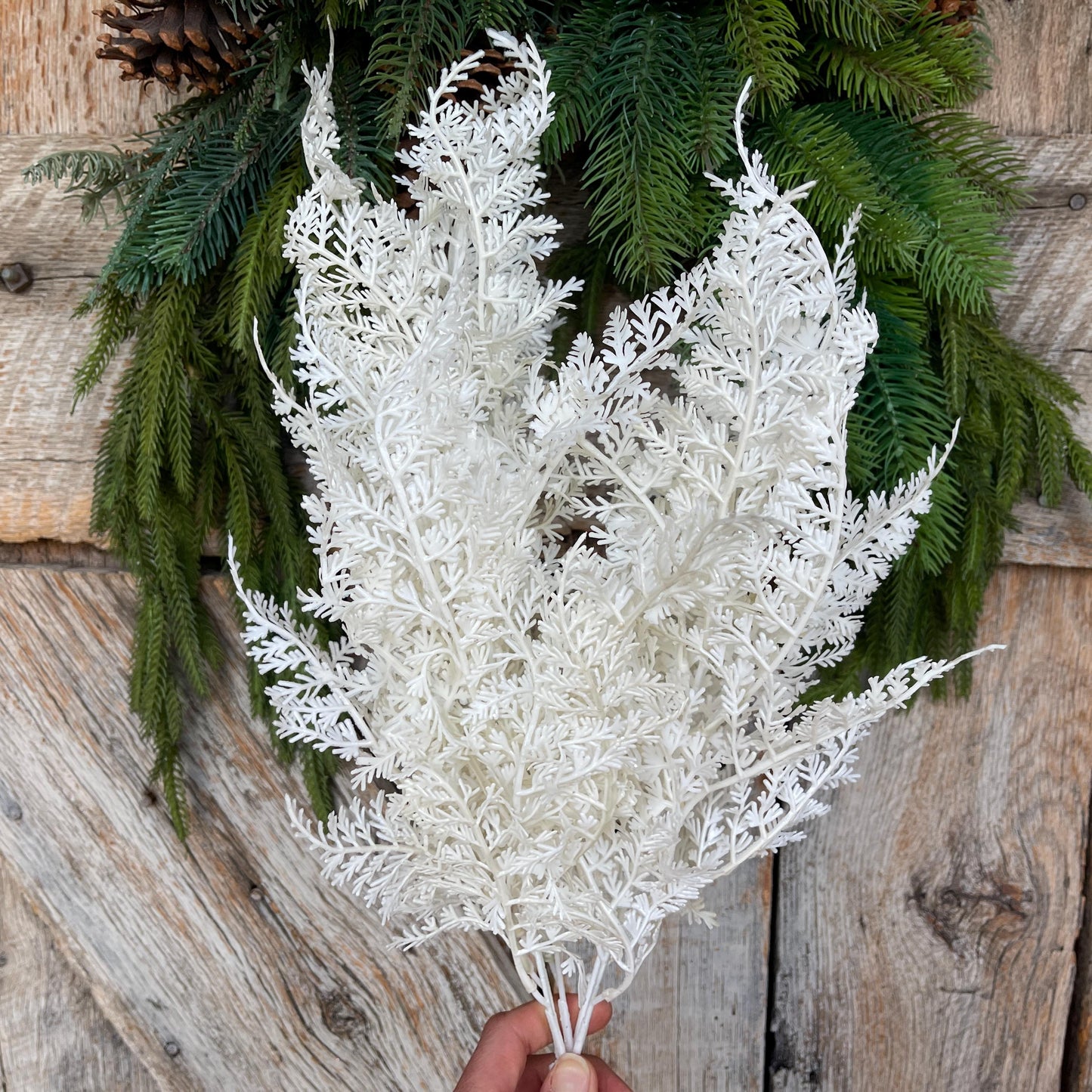22" White Christmas Bush, White Christmas Fern, White Filler Bush, Filler Bush, White Greenery Bush, 85268-WT