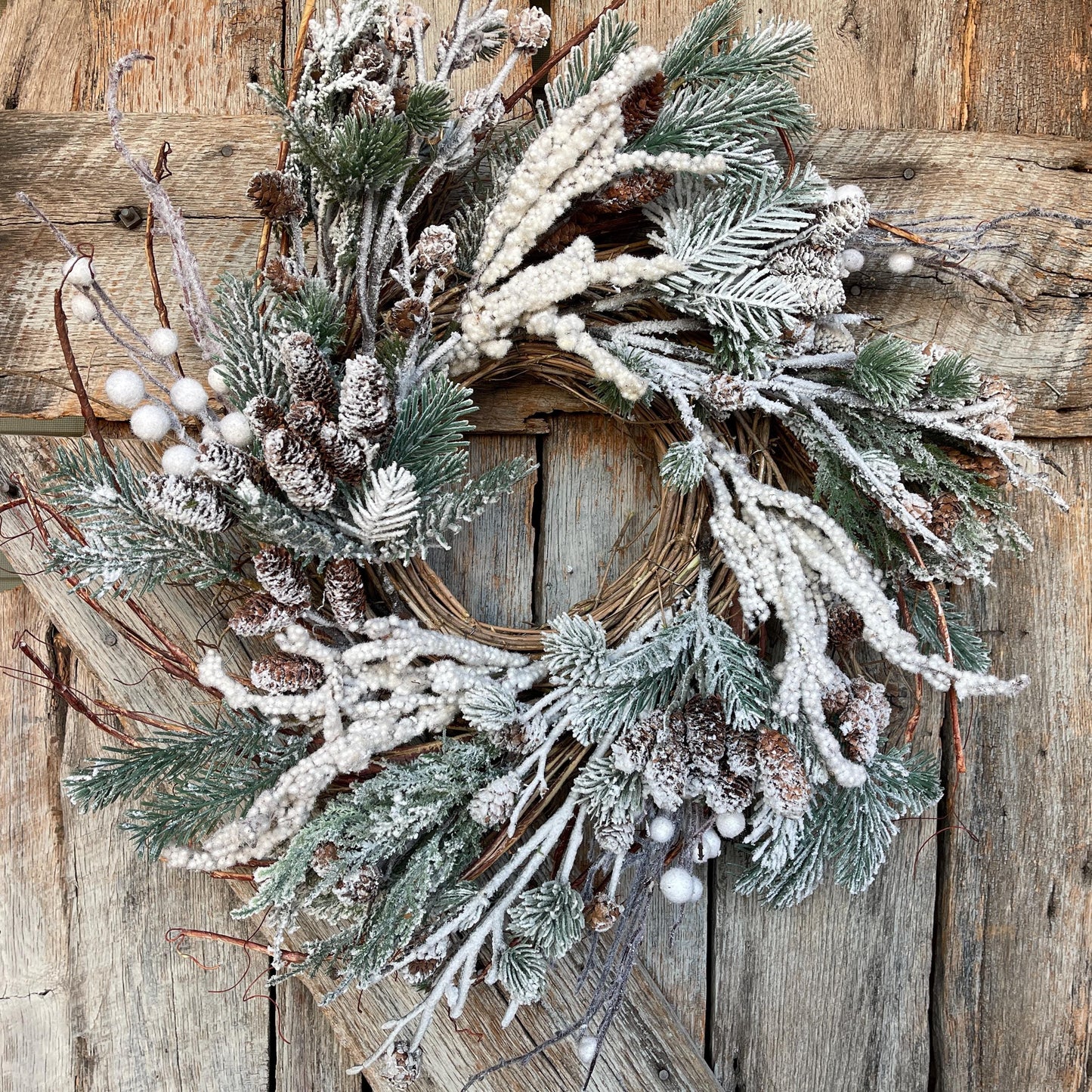 24" Snowy Flocked Wreath,Flocked Front Door Wreath,Christmas Wreath, Artificial Wreath, Christmas Front Door,Pine Wreath,Christmas Farmhouse