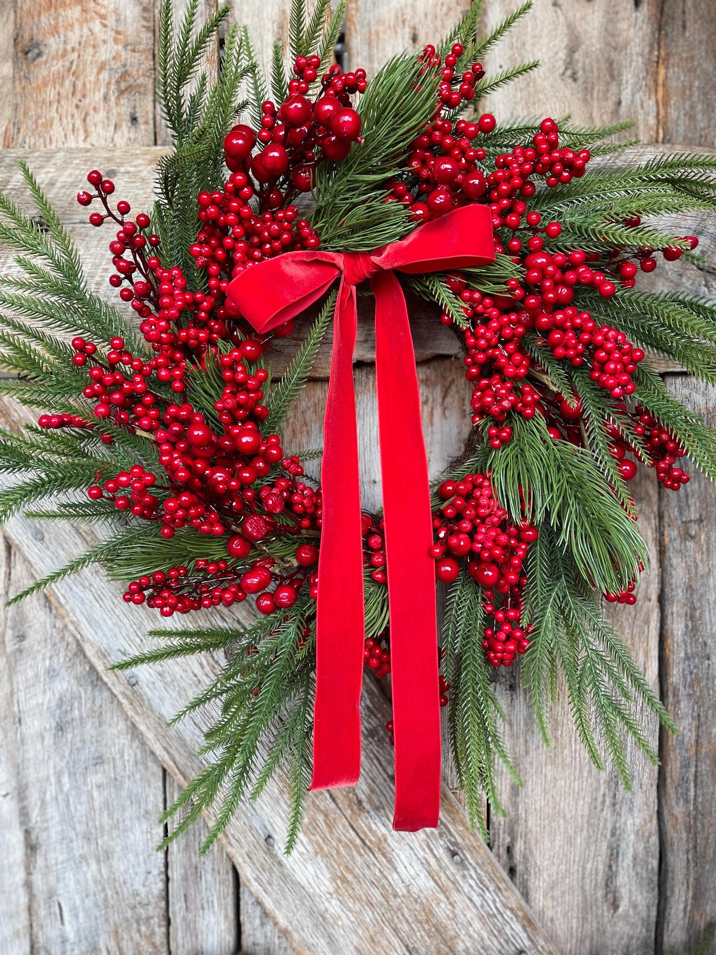 24" Christmas Red Berry Wreath, Cranberry Wreath, Red Wreath