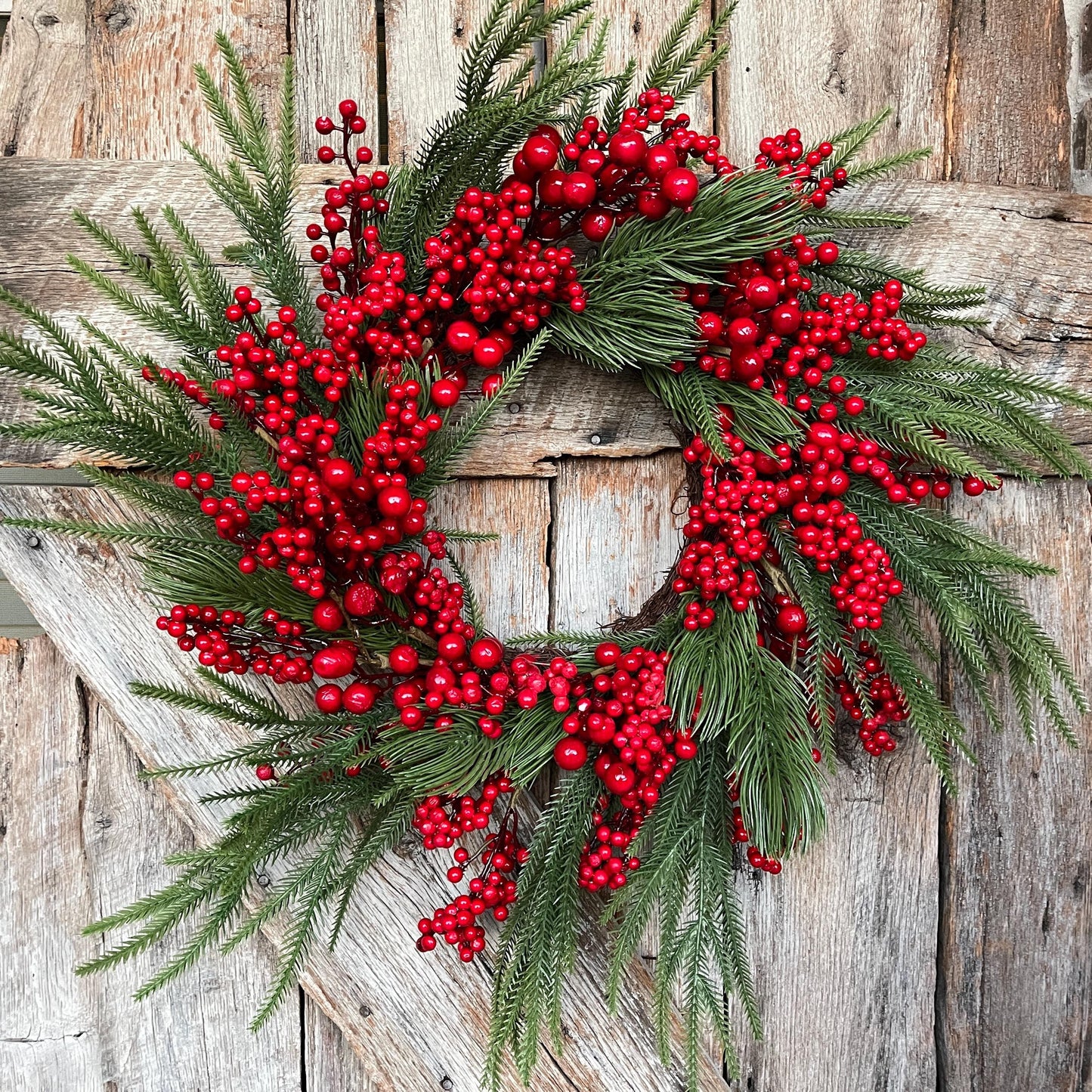 24" Christmas Red Berry Wreath, Cranberry Wreath, Red Wreath