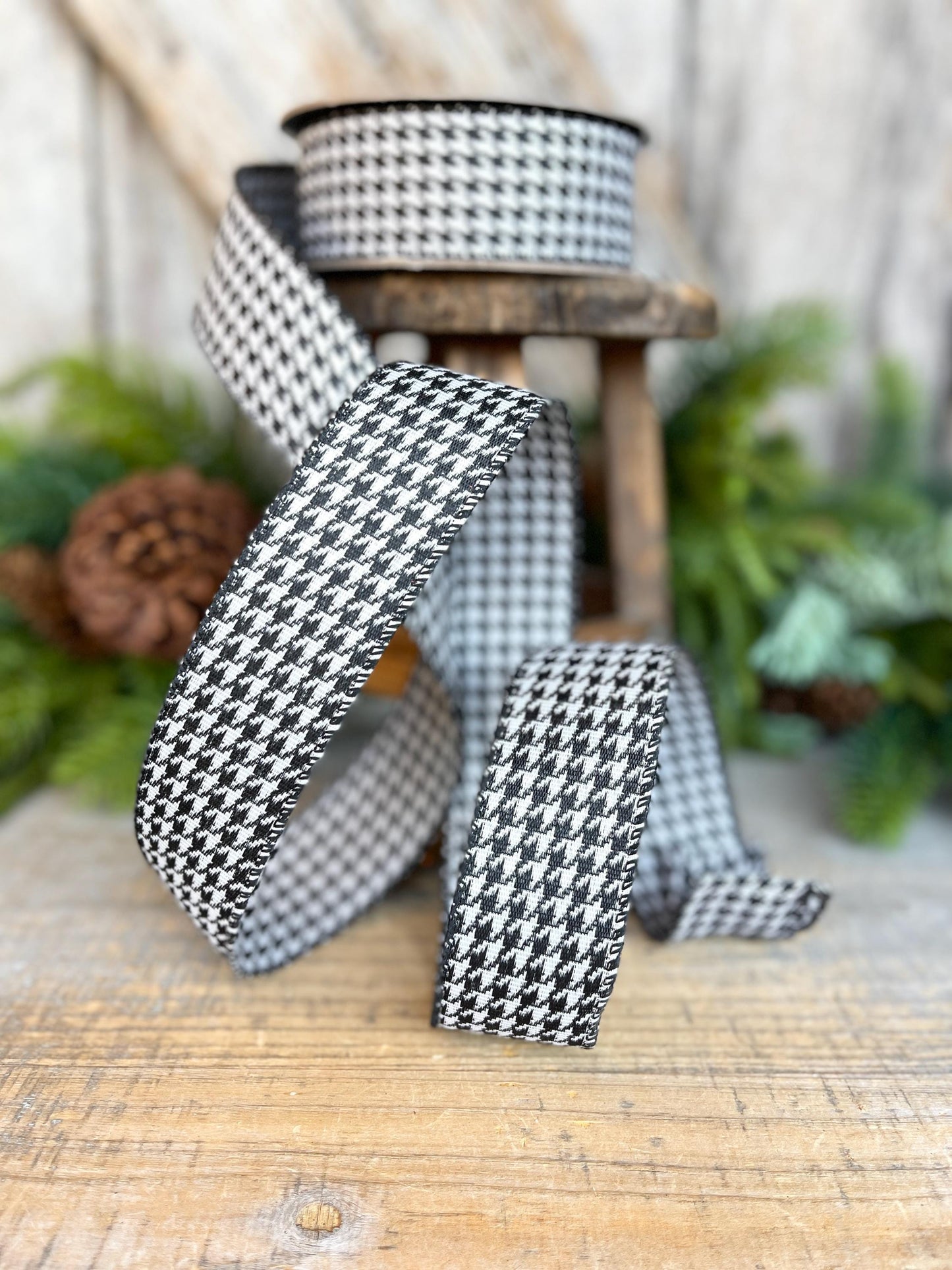 1.5" Black and White Houndstooth ribbon, Christmas Ribbon, Gift Wrap Ribbon