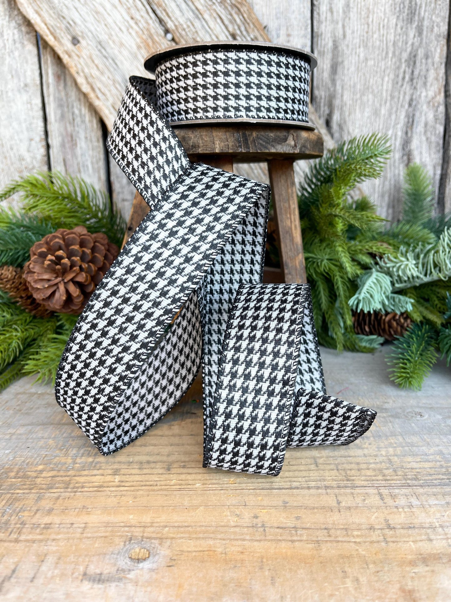 1.5" Black and White Houndstooth ribbon, Christmas Ribbon, Gift Wrap Ribbon