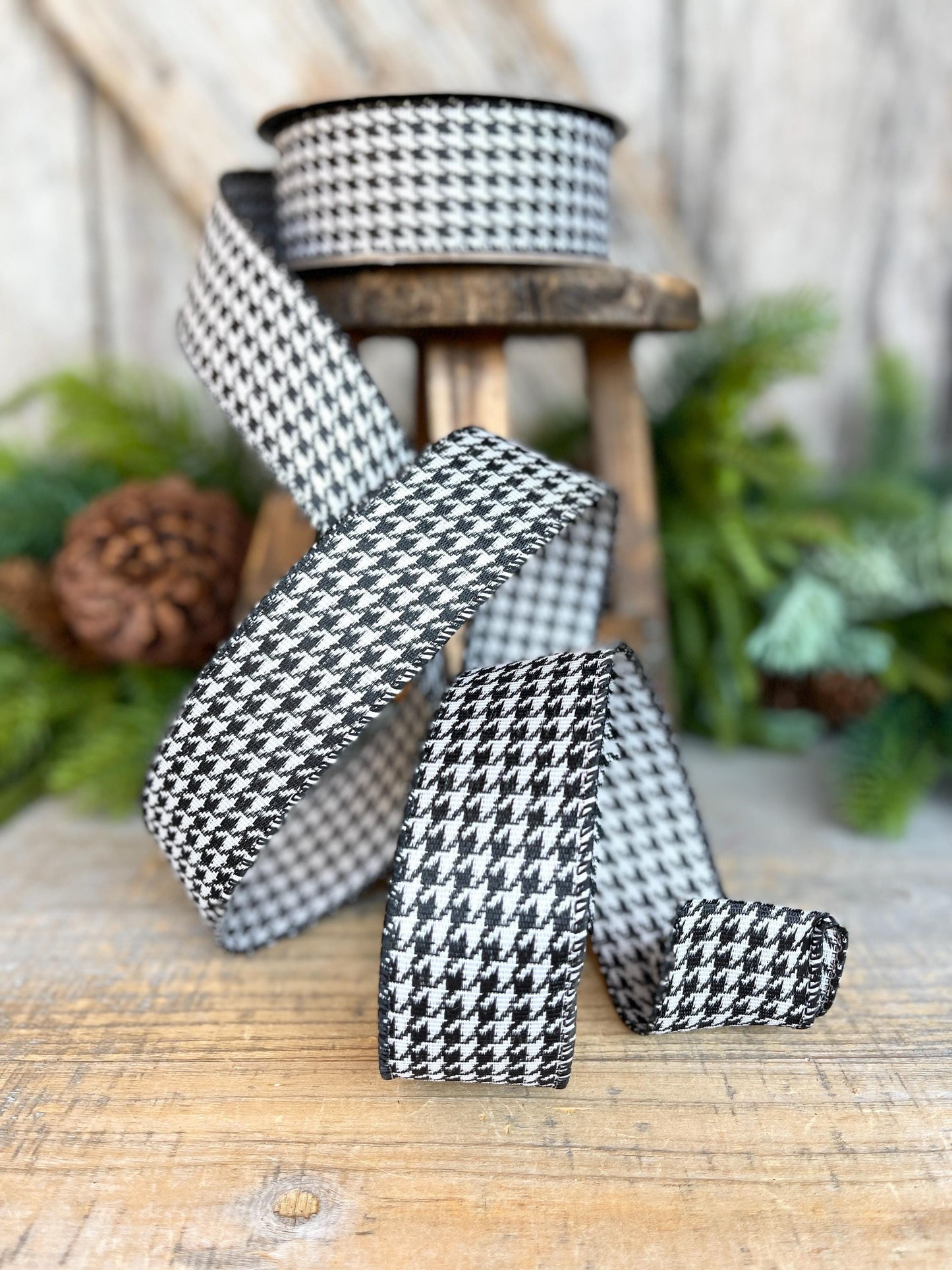 1.5" Black and White Houndstooth ribbon, Christmas Ribbon, Gift Wrap Ribbon