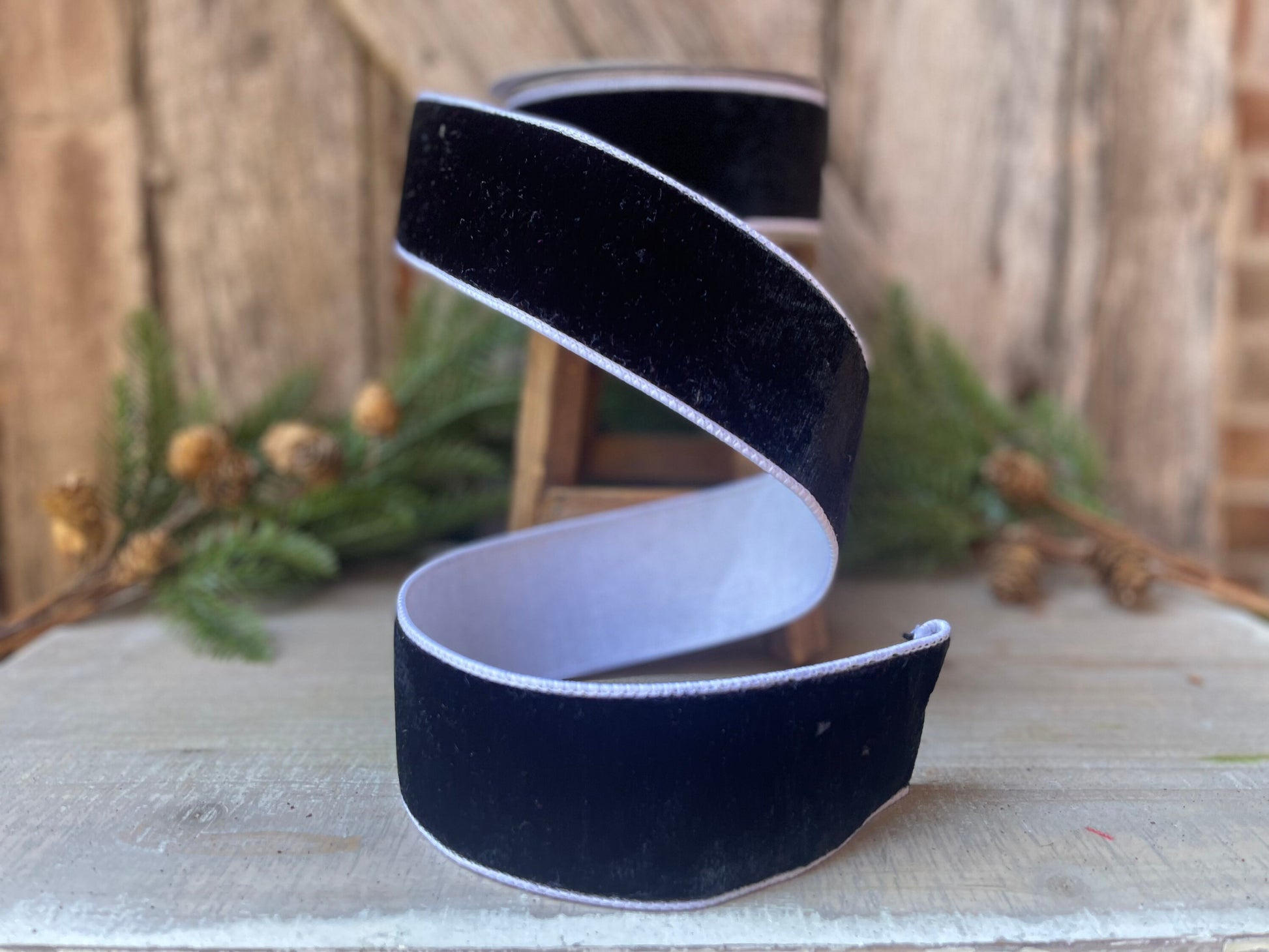 Black and white velvet, 2.5" wired black velvet