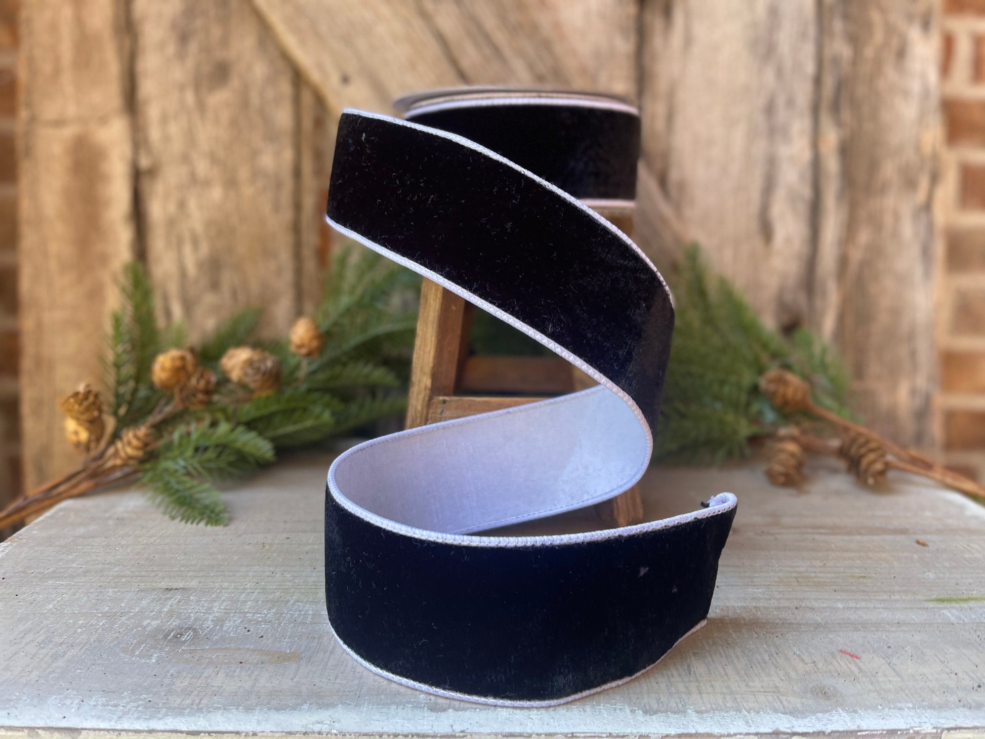 Black and white velvet, 2.5" wired black velvet