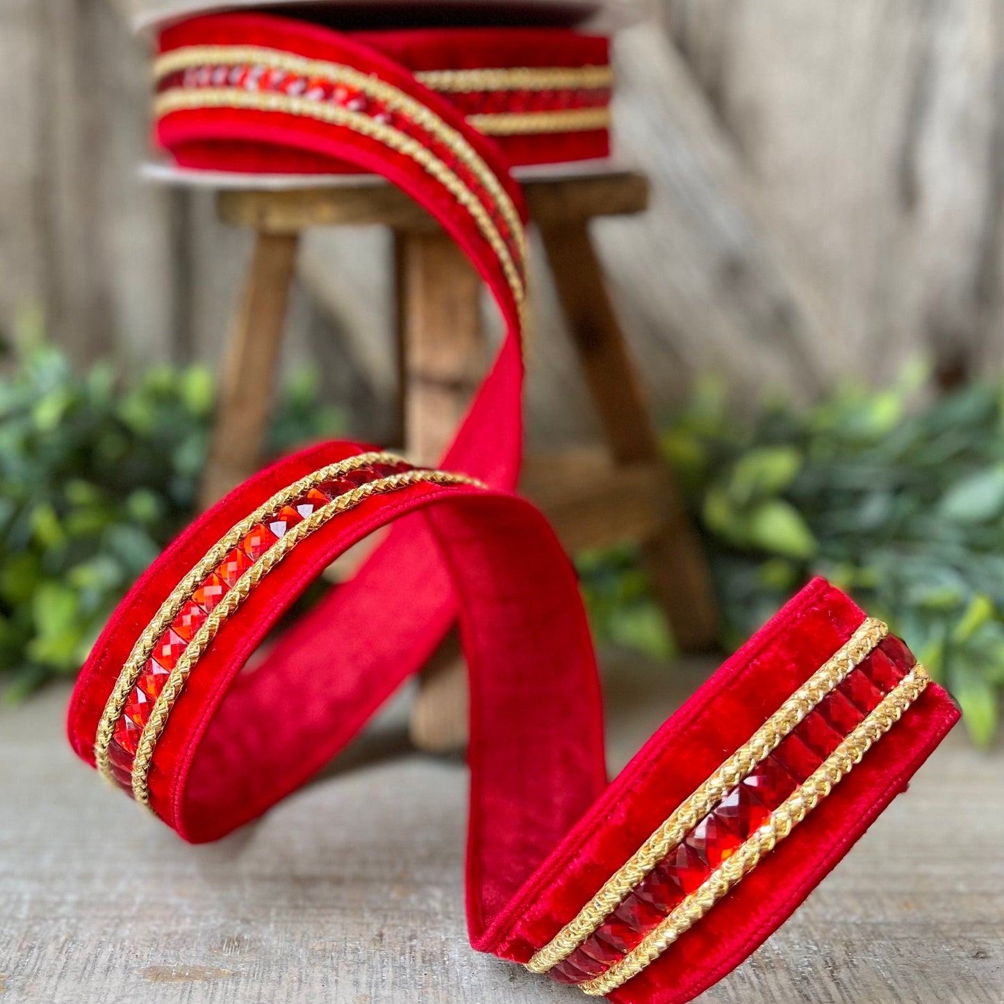 1.5" REd Gemstones, Farrisilk