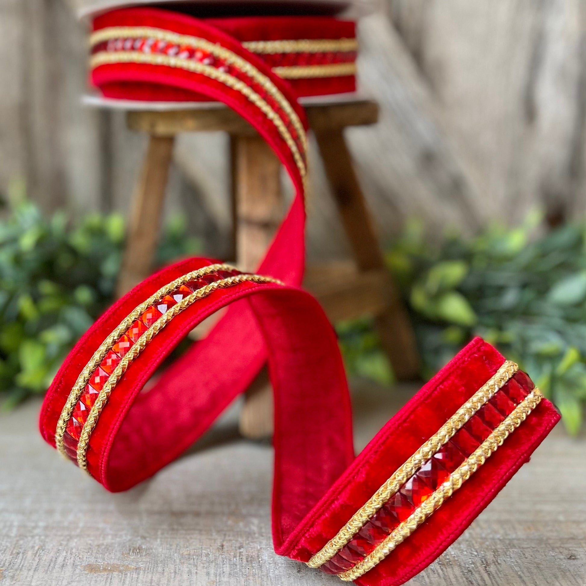 1.5" REd Gemstones, Farrisilk