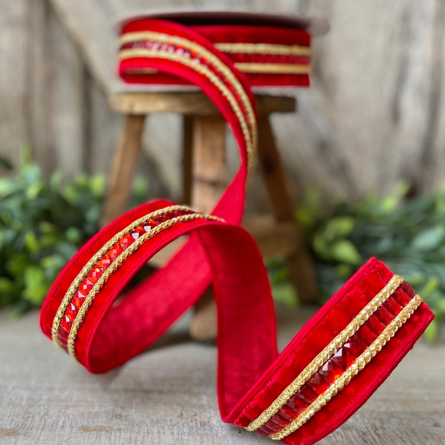 1.5" REd Gemstones, Farrisilk