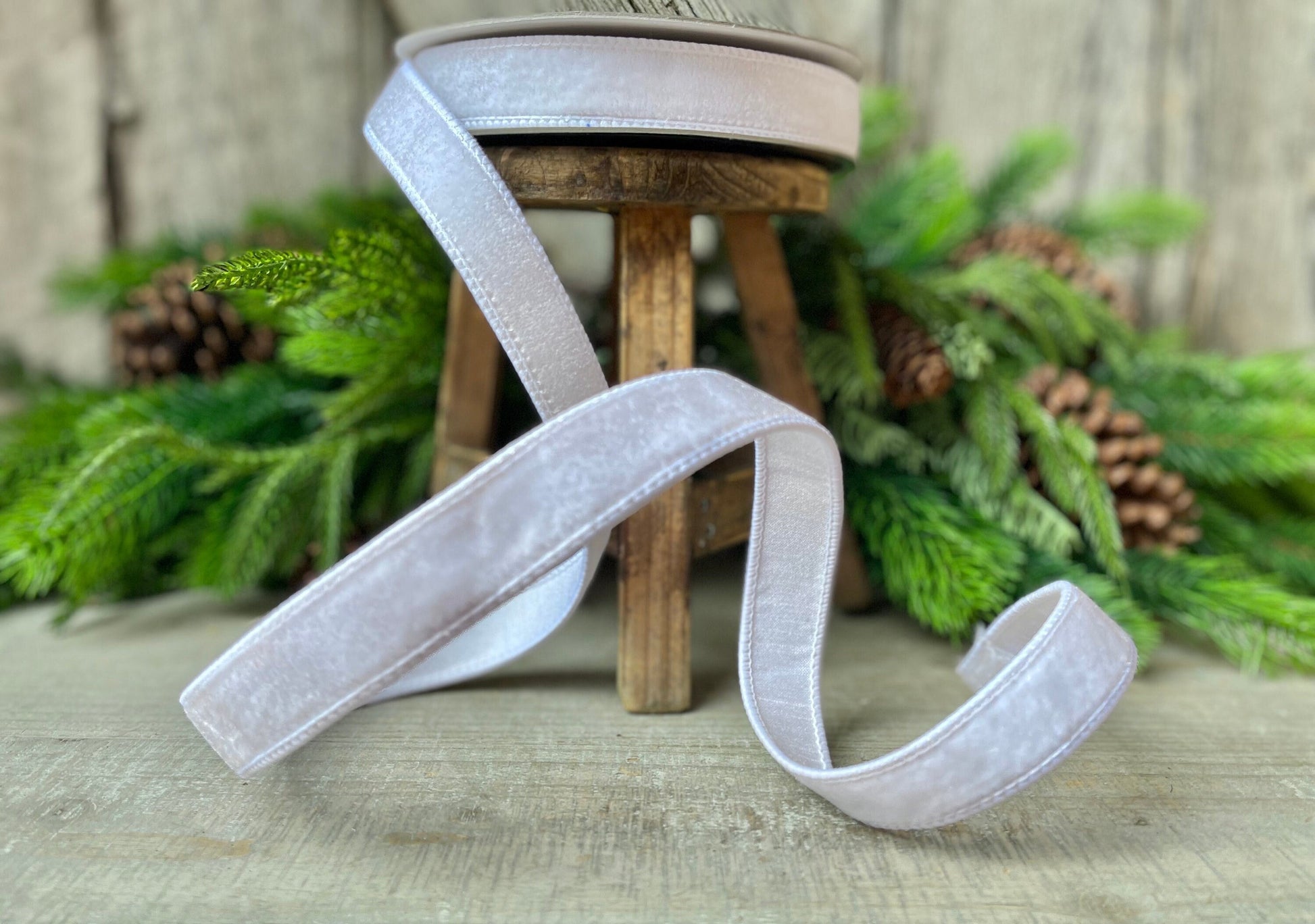 1" White Velvet Luster, Farrisilk Ribbon