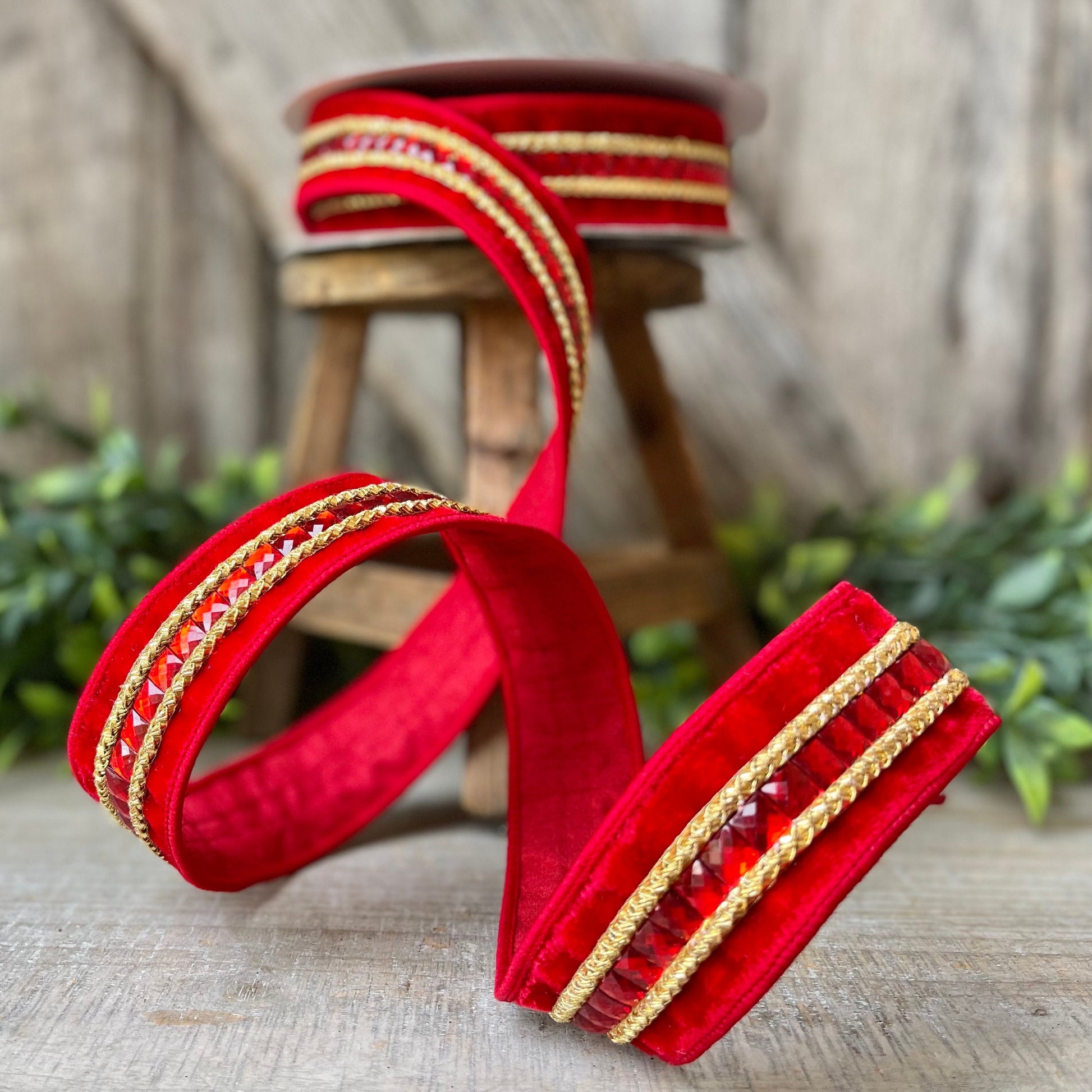 1.5" REd Gemstones, Farrisilk