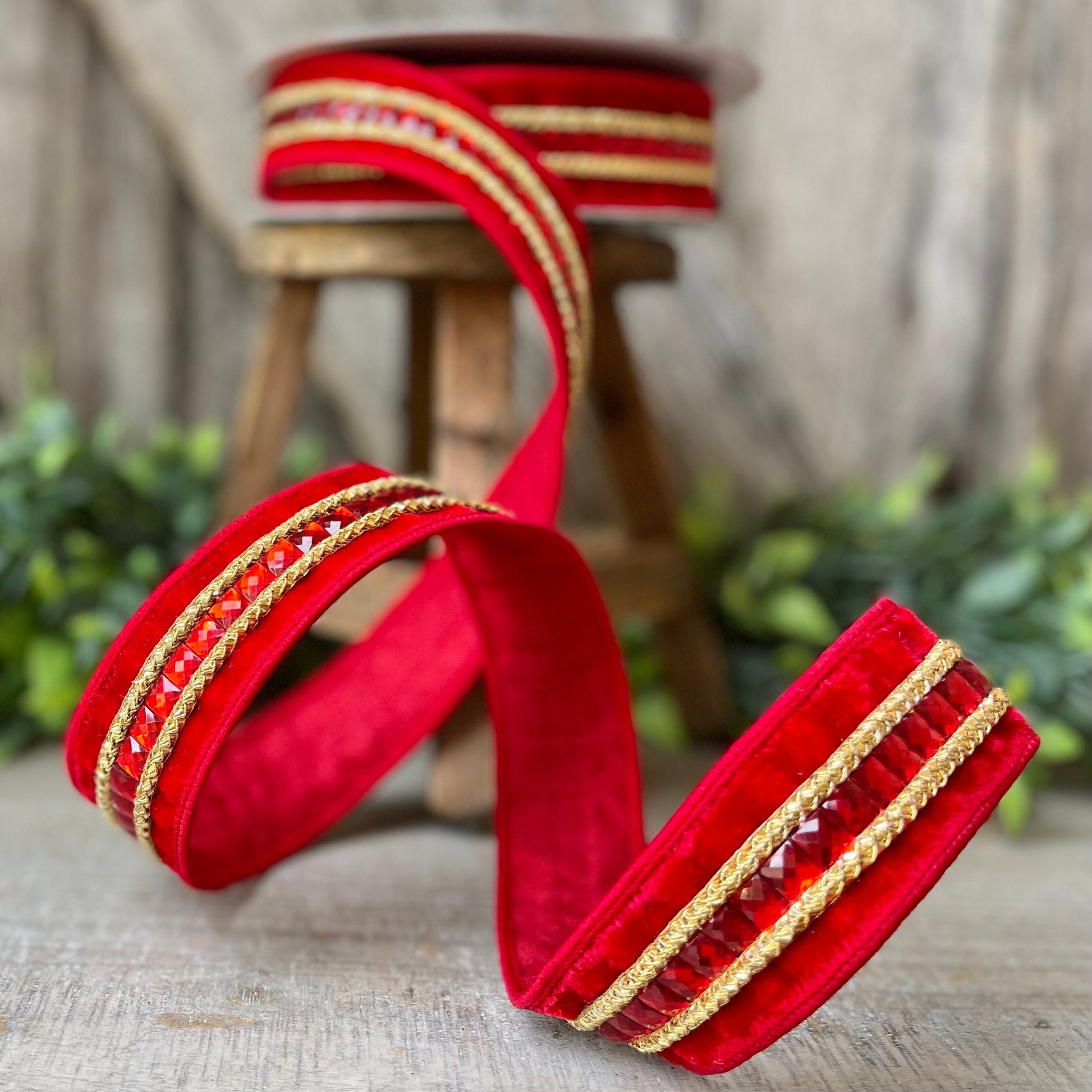 1.5" REd Gemstones, Farrisilk