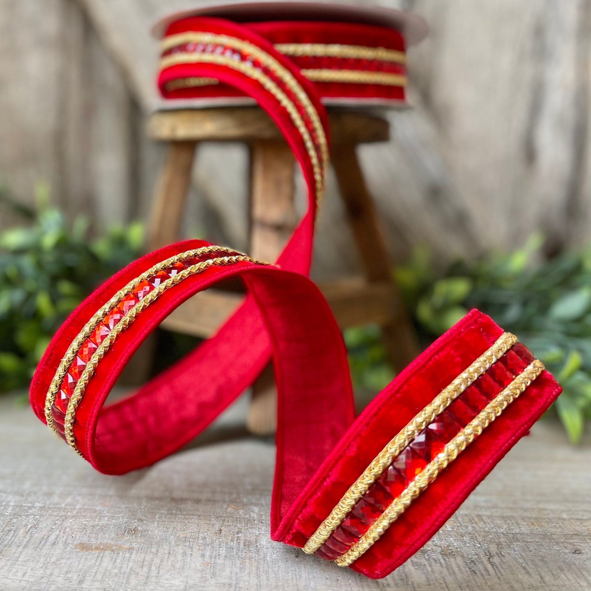 1.5" REd Gemstones, Farrisilk