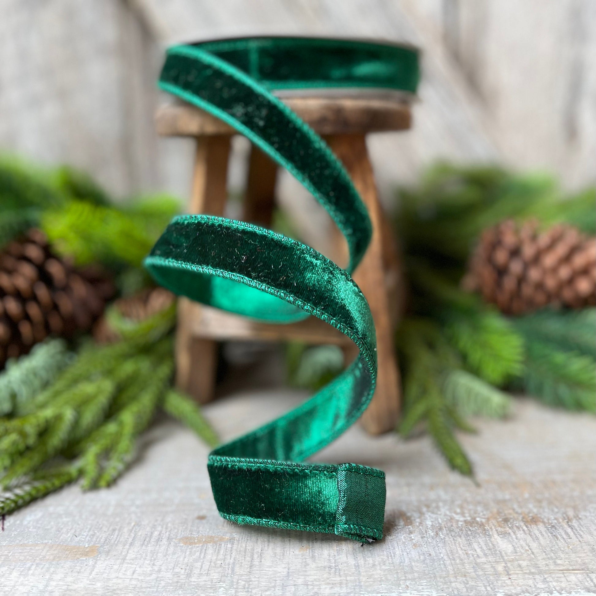 1" Emerald Green Velvet, Farrisilk Ribbon, Green Velvet Luster Ribbon