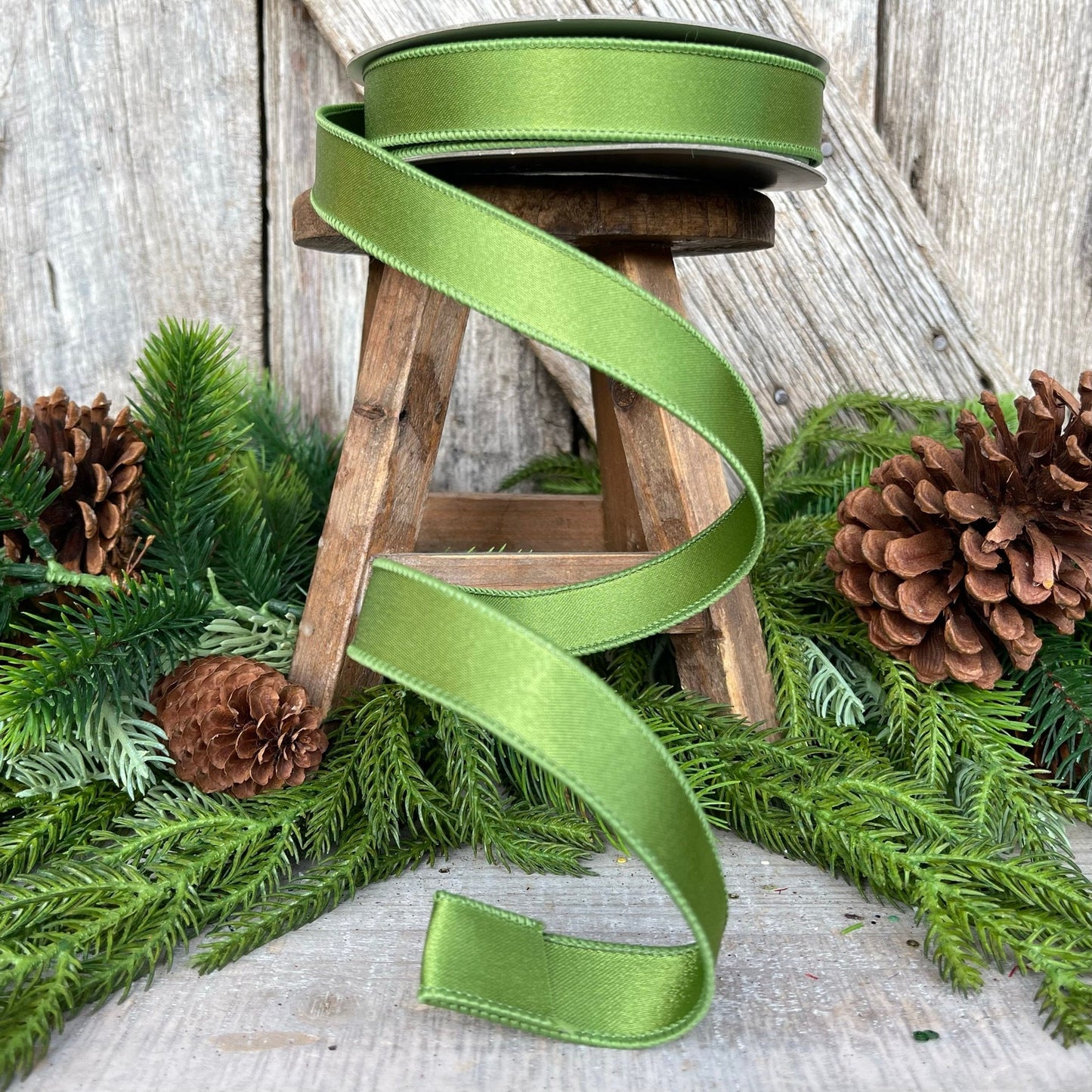 1" Forest Green Satin Ribbon, Farrisilk Ribbon, Wired Ribbon