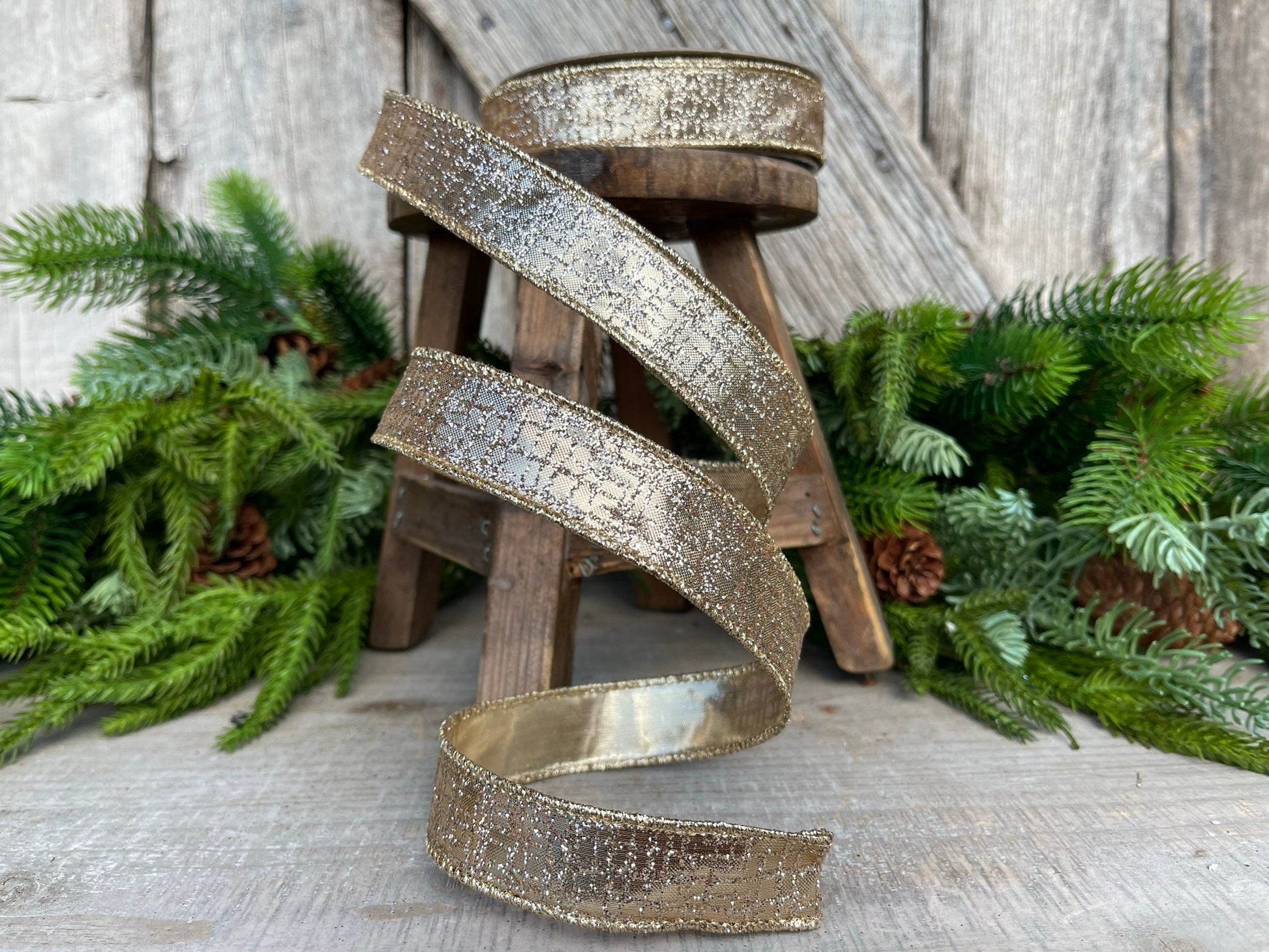 1" Gold Graphic Glitter RIbbon, Farrisilk Ribbon, Christmas Ribbon