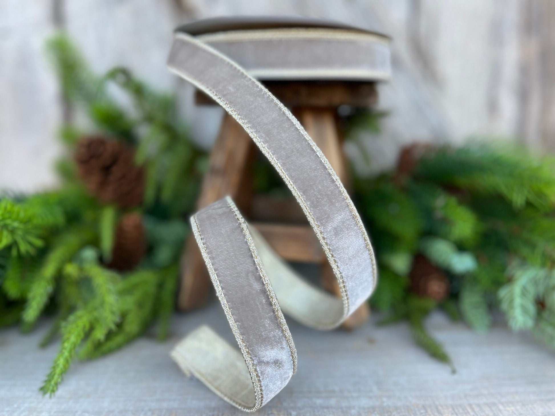 1" Platinum Velvet Luster, Farrisilk Ribbon
