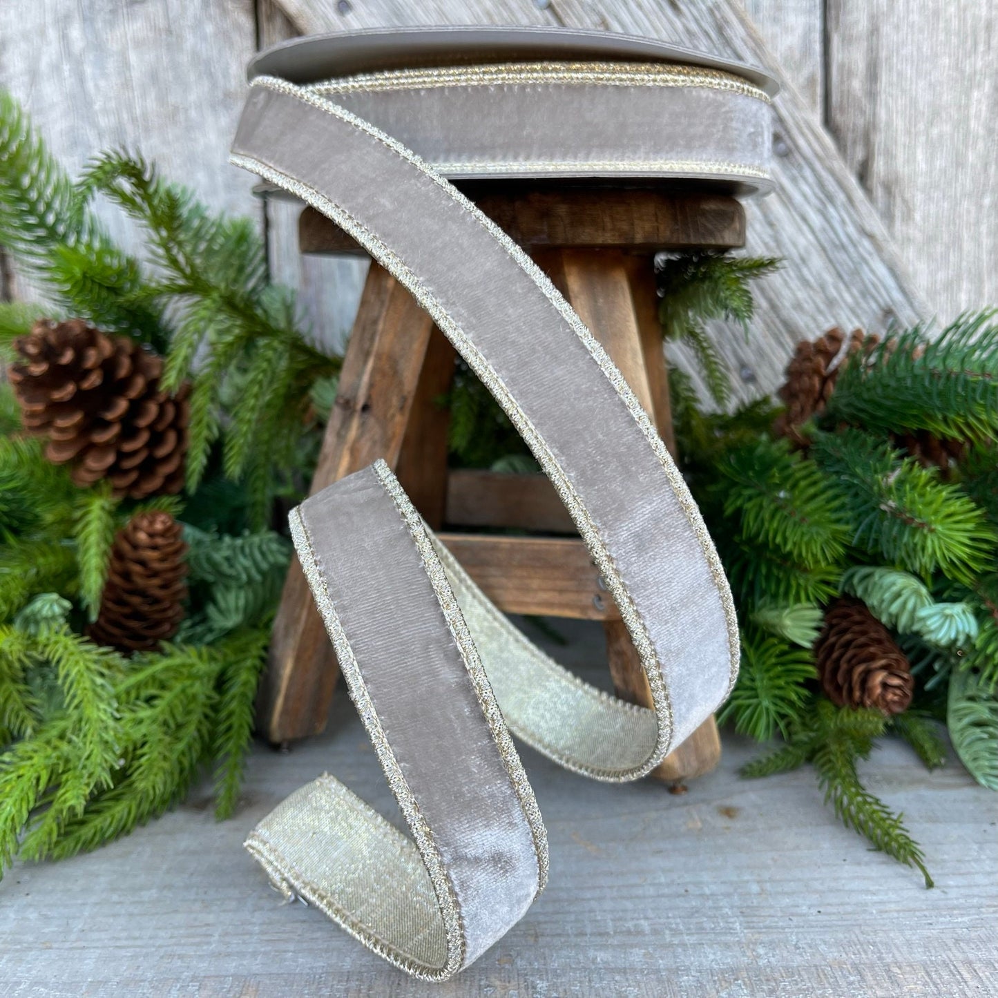 1" Platinum Velvet Luster, Farrisilk Ribbon, Wired Ribbon