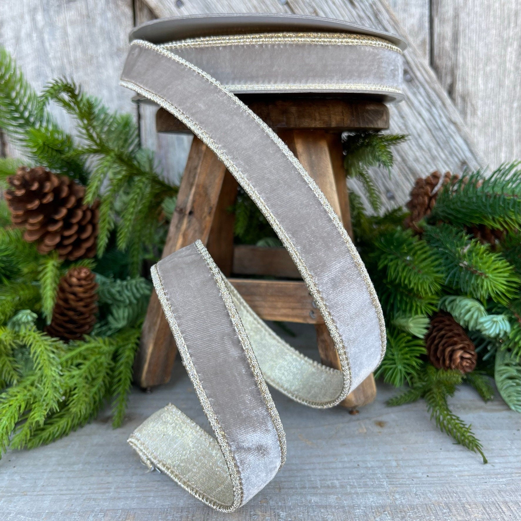 1" Platinum Velvet Luster, Farrisilk Ribbon, Wired Ribbon